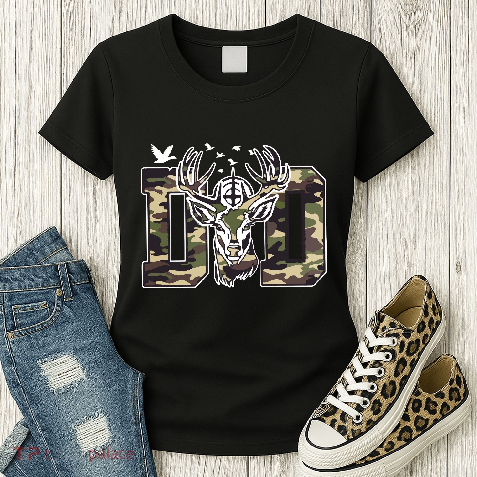 Hunter Dad Deer Hunting Women's T-Shirt