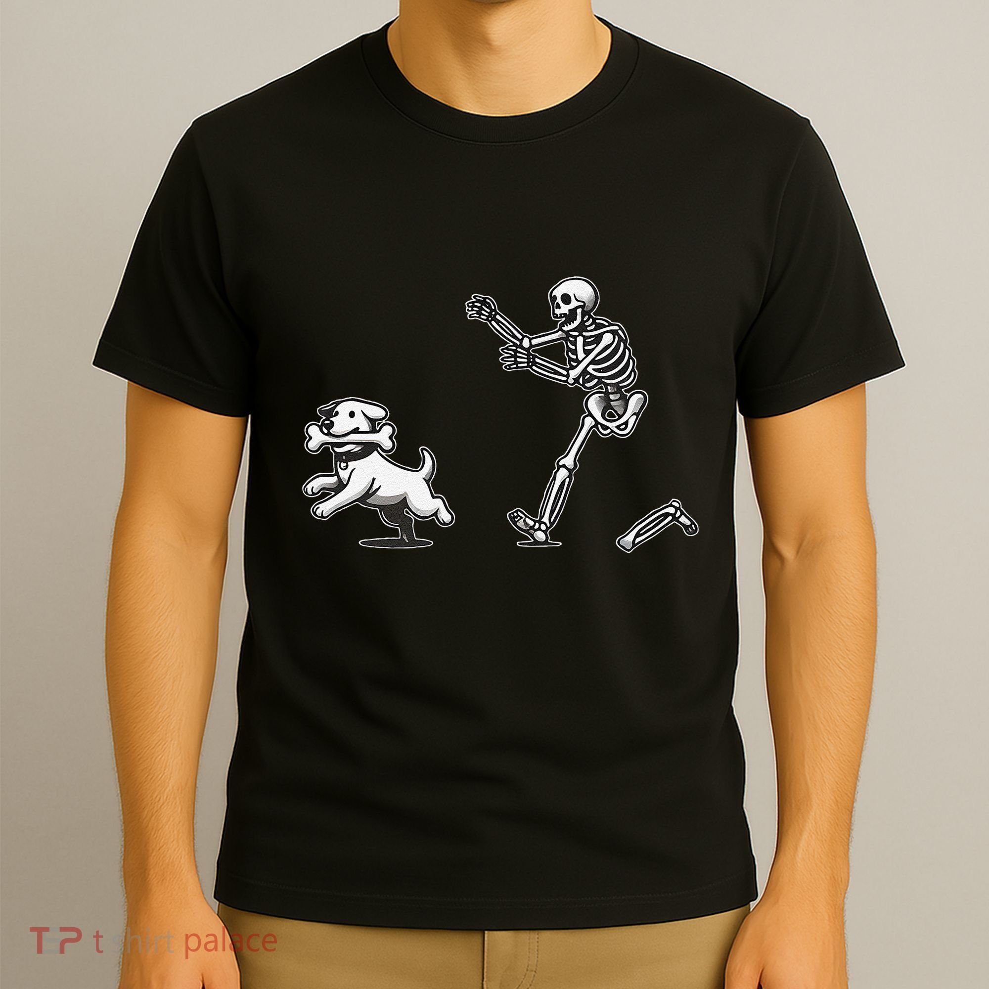 Halloween Dog Funny Skeleton Skeleton Chasing Dog Gift T-Shirt