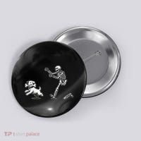 Halloween Dog Funny Skeleton Skeleton Chasing Dog Gift Button thumb 0
