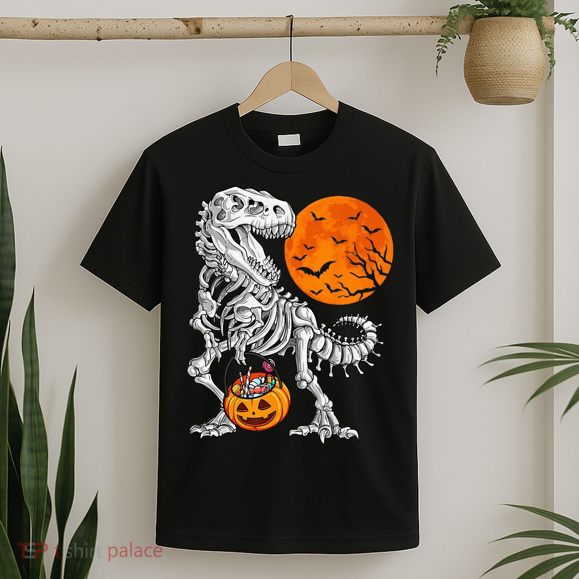 Halloween Dinosaur Skeleton T rex Scary Pumpkin Moon T-Shirt