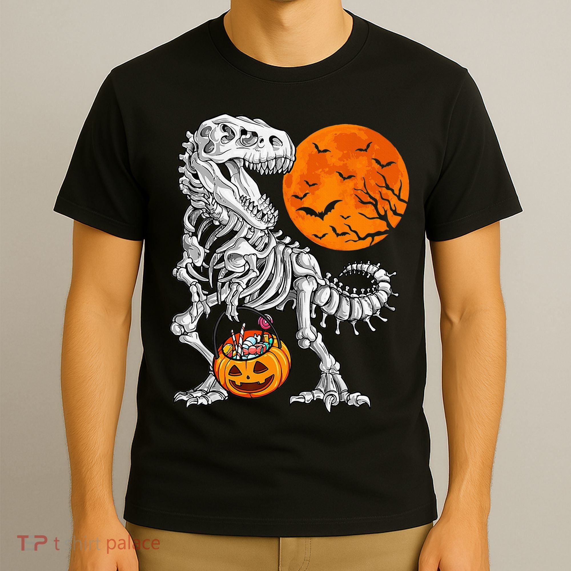 Halloween Dinosaur Skeleton T rex Scary Pumpkin Moon T-Shirt