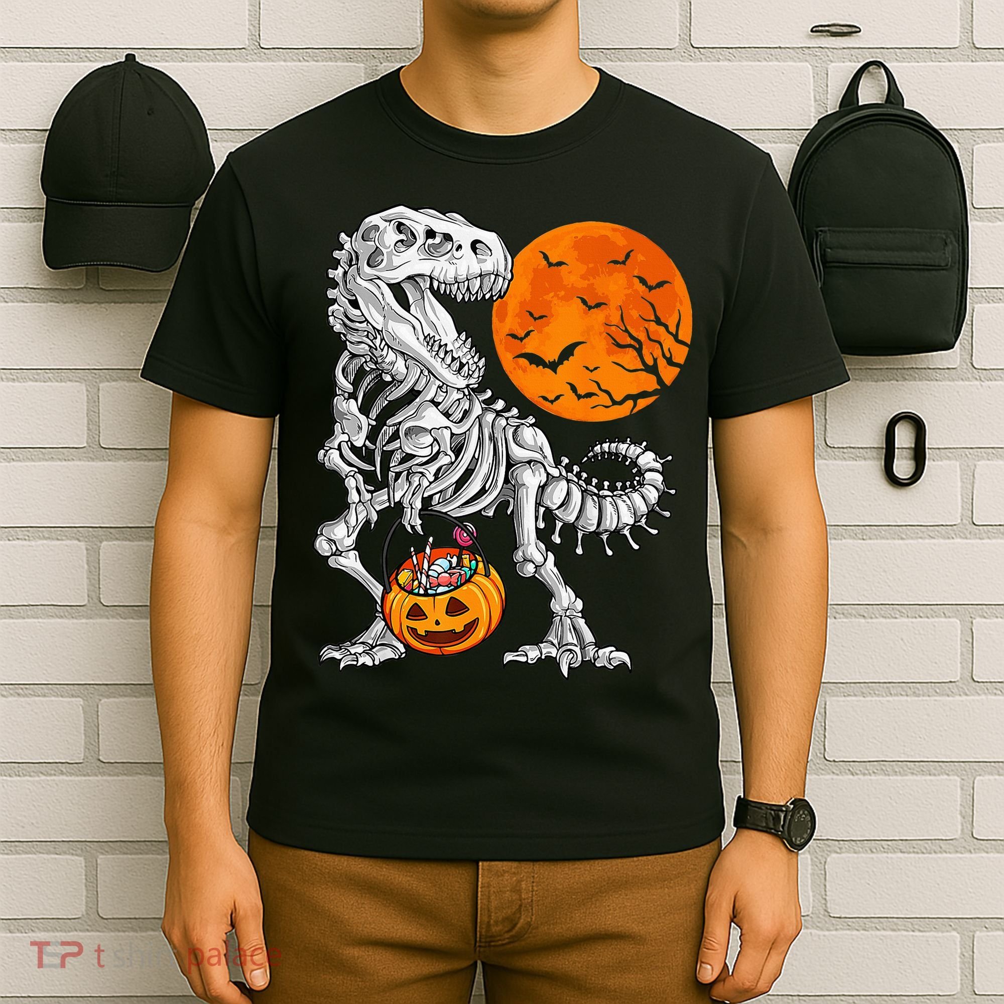 Halloween Dinosaur Skeleton T rex Scary Pumpkin Moon T-Shirt