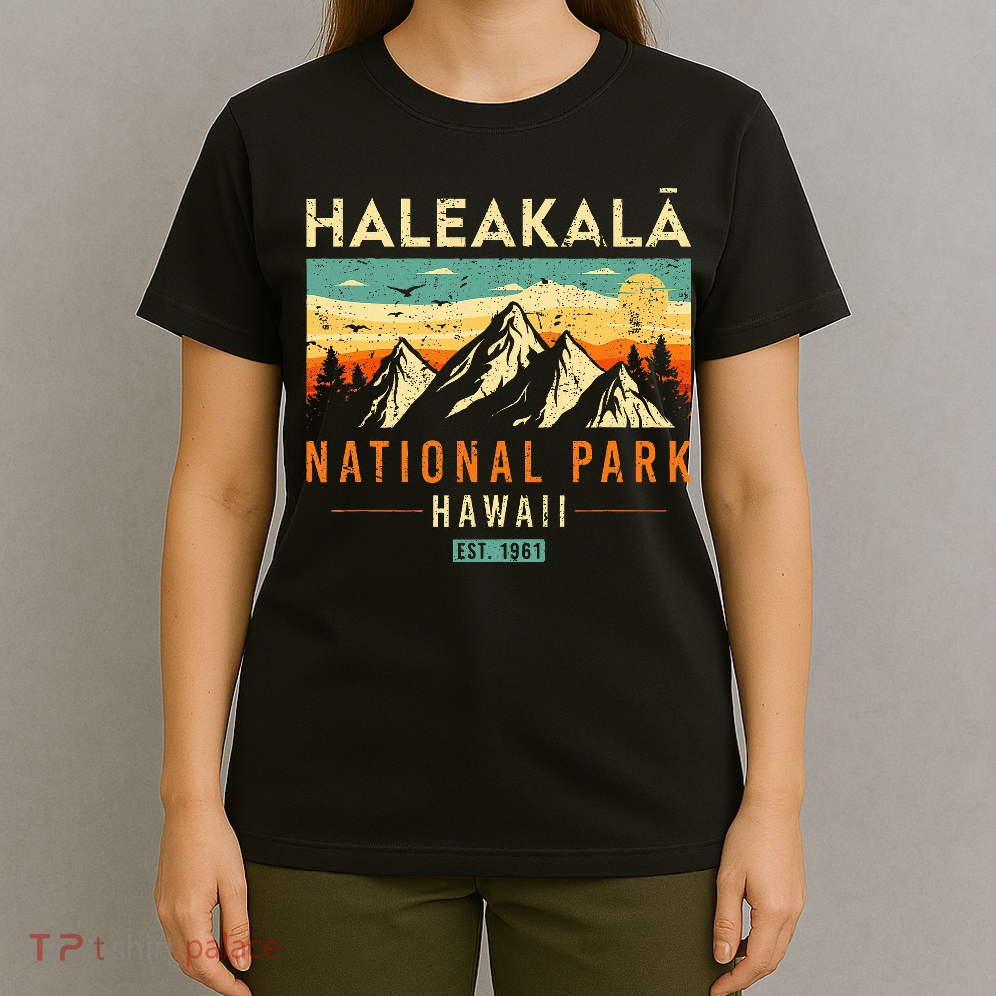 Haleakala Est 1961 Hawaii Vintage Retro National Park T-Shirt