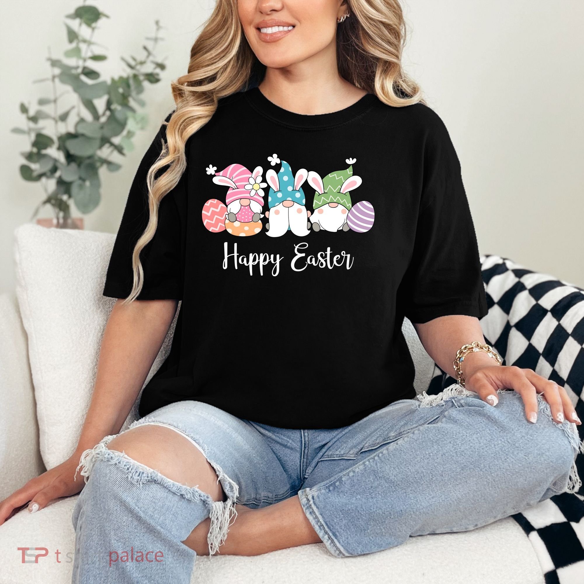 Happy Easter Cute Gnome Holiday Comfort Colors T-Shirt