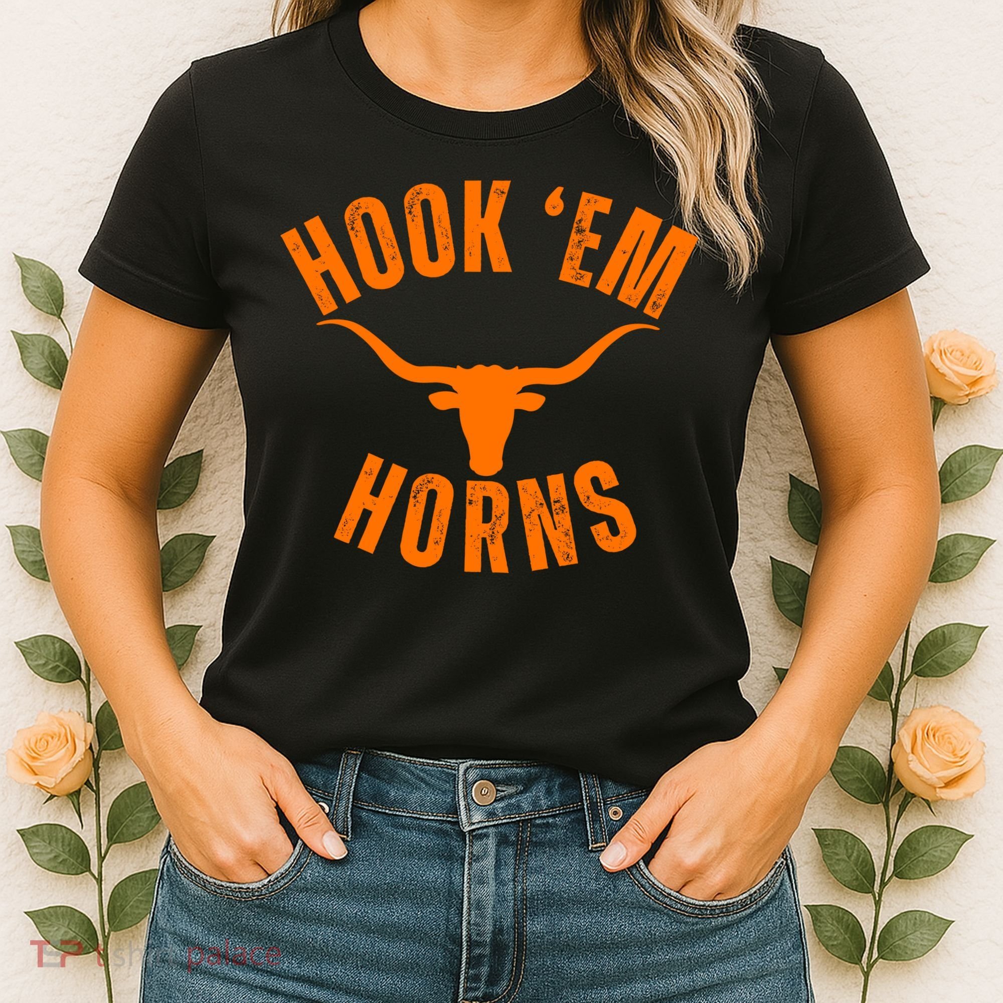 Hook Em Horns Texas Bull Head Women's T-Shirt