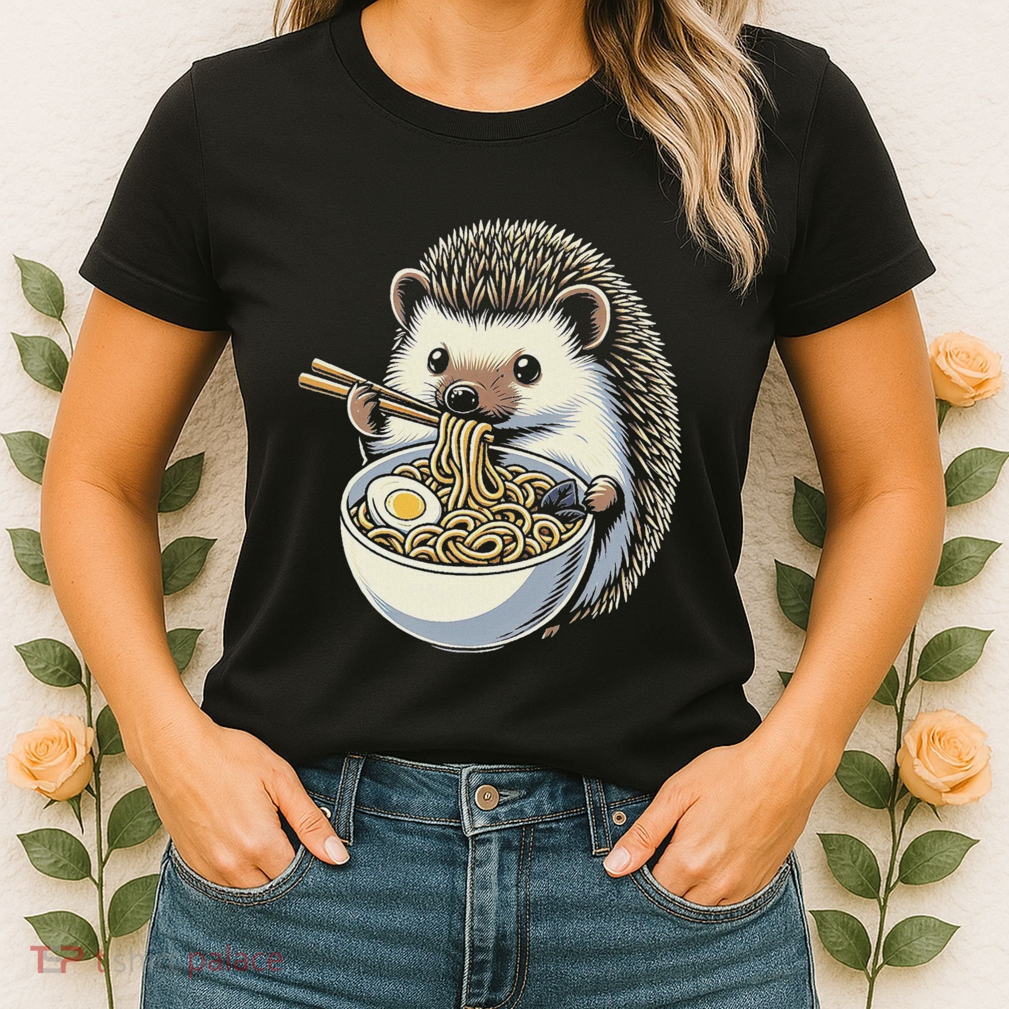 Hedgehog Eating Ramen Japanese Noodles Soup Women's T-Shirt