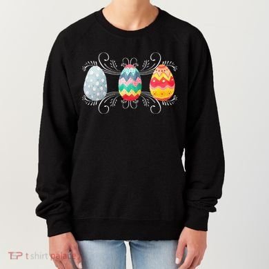 Happy Easter With Decorated Easter Eggs Women's Sweatshirt