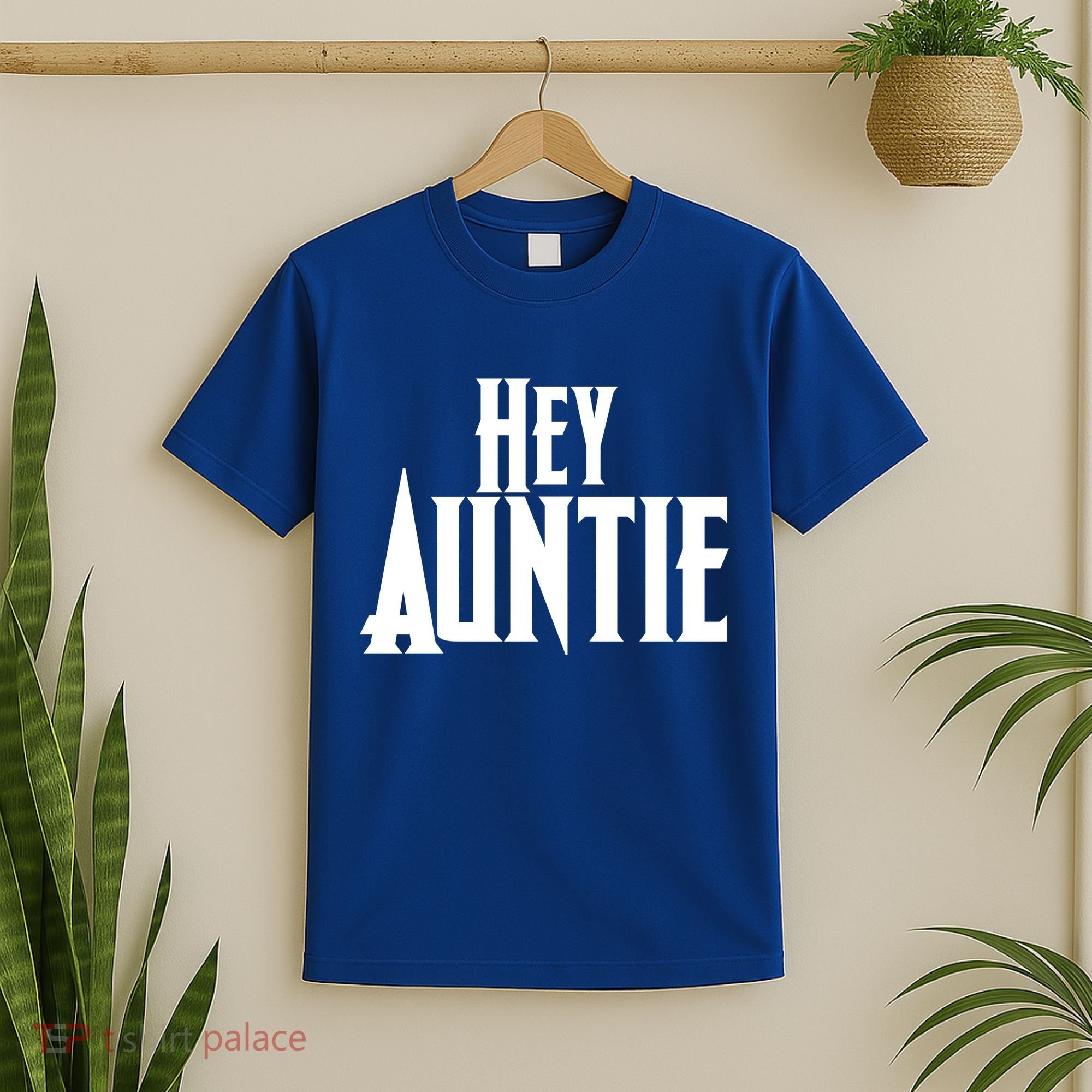 Hey Auntie  T-Shirt