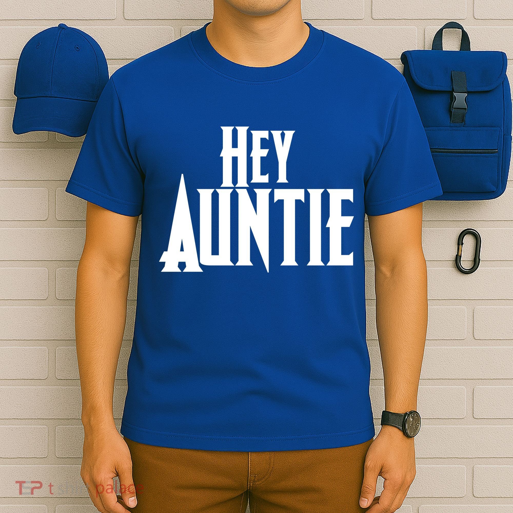 Hey Auntie  T-Shirt