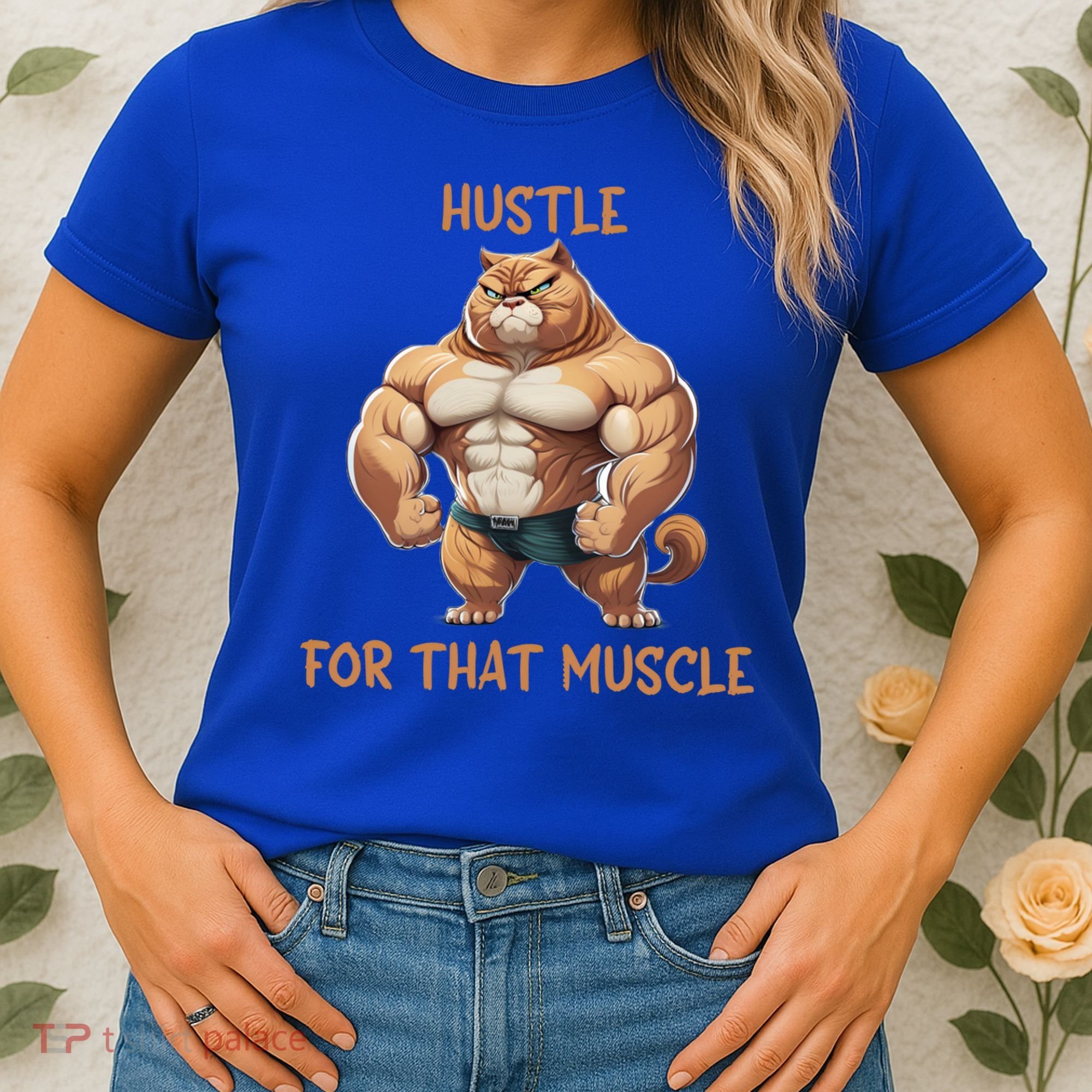 Hustle For That Muscle Cat Weightlifting Bodybuilding Gym Gift Women's T-Shirt