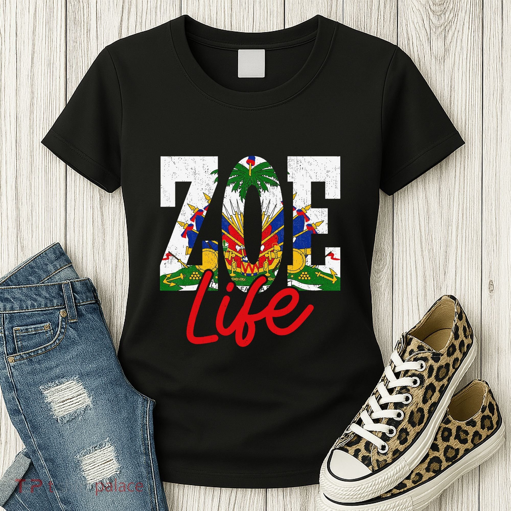 Haiti Flag Zoe Life Retro Women's T-Shirt