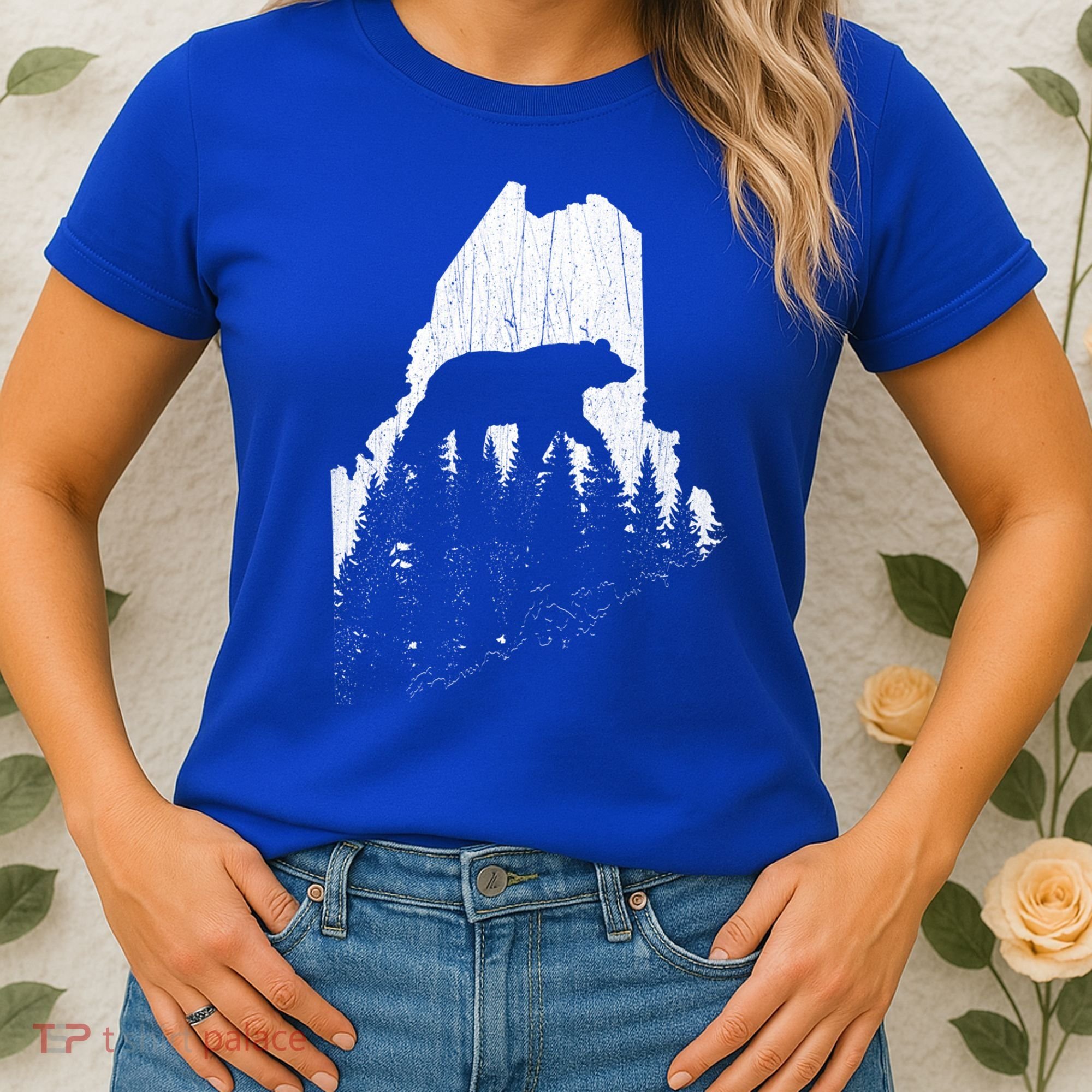Hunting Gift For Maine Bear Pine Forest Outdoors Gift Women's T-Shirt
