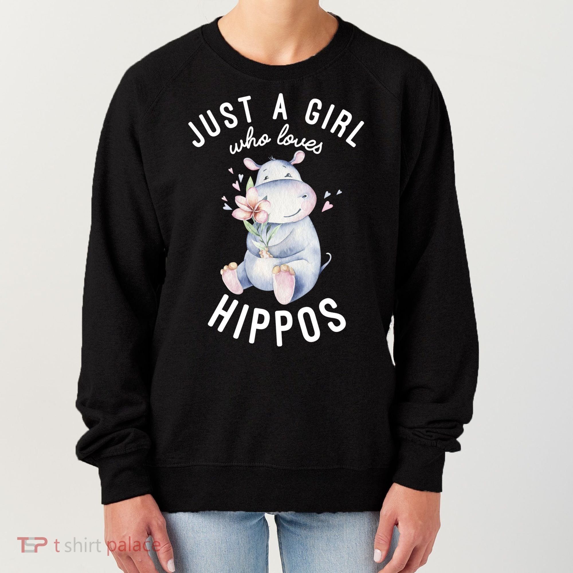 Hippo Gift For Girls Hippo Lover Gift Cute Hippo Cute Gift Women's Sweatshirt