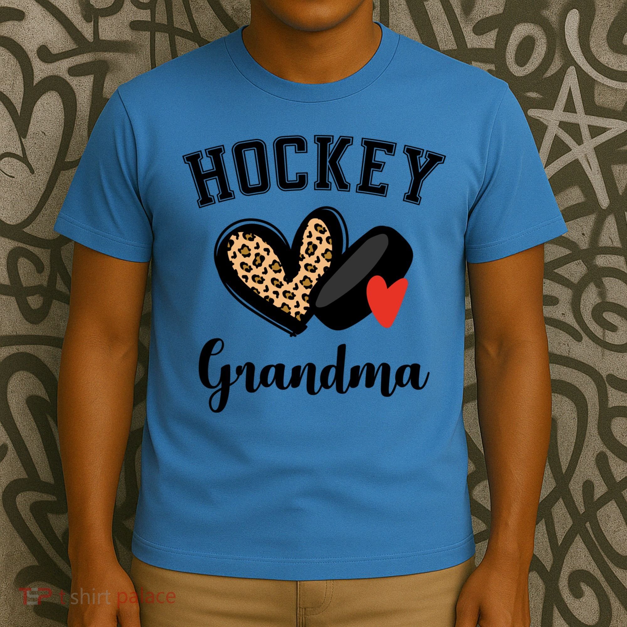 Hockey Grandma Leopard Heart Grandmother Meaningful Gift T-Shirt