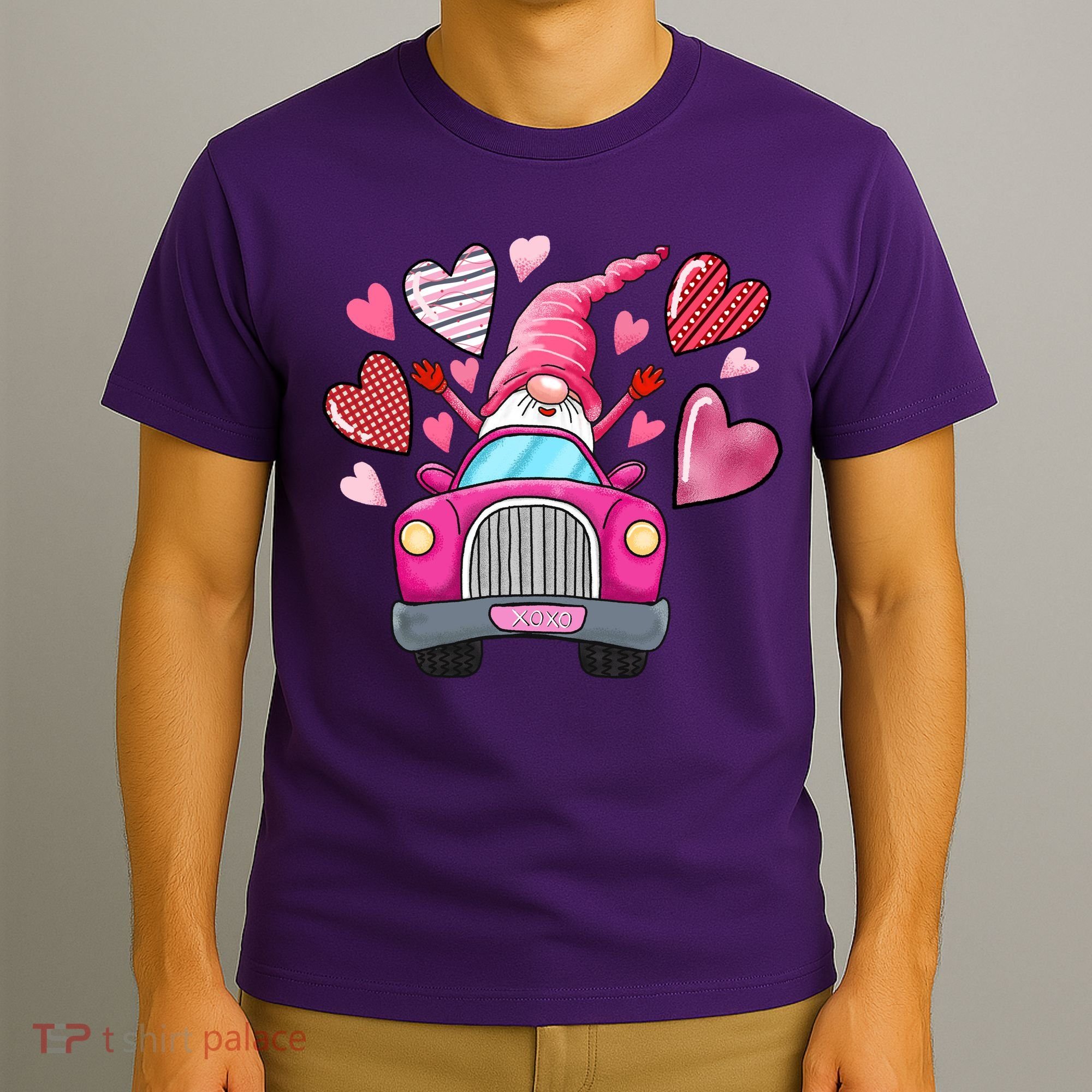 Heart Gnome Xoxo Valentines Day Cute T-Shirt