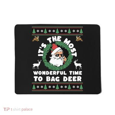 Holiday Hunting Bag with Festive Deer Mousepad