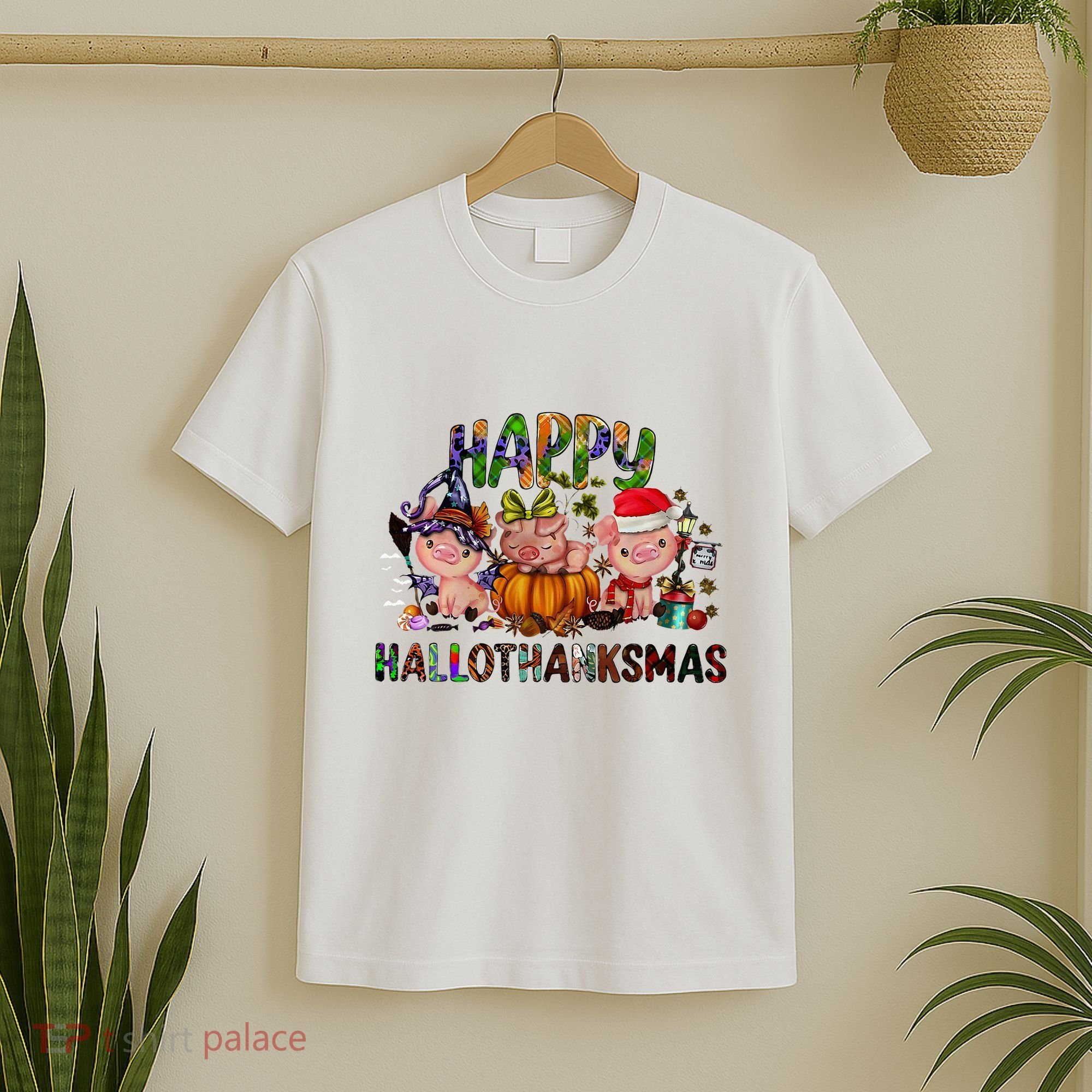 Happy Hallothanksmas Cute Pig Farm Animals Farmer Pig Lover T-Shirt