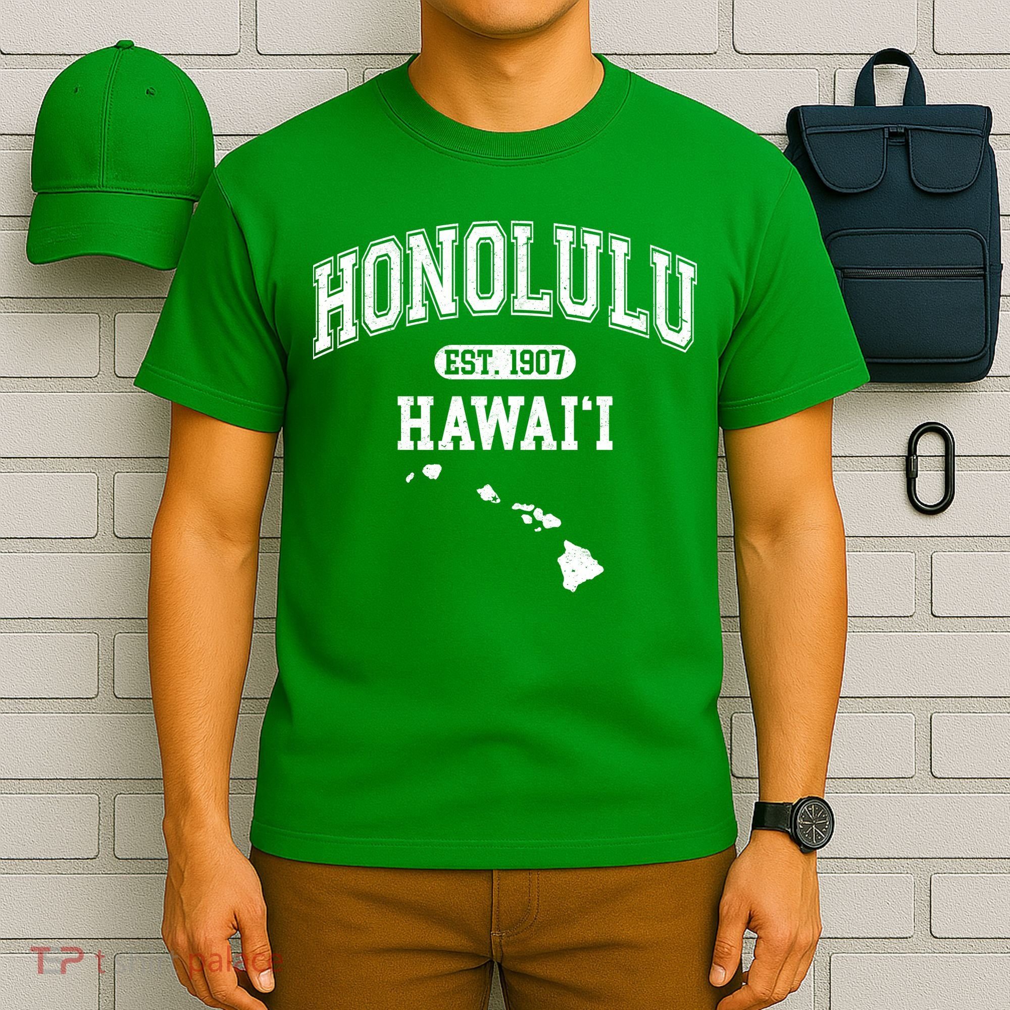 Honolulu Hawaii Est 1907 Varsity T-Shirt