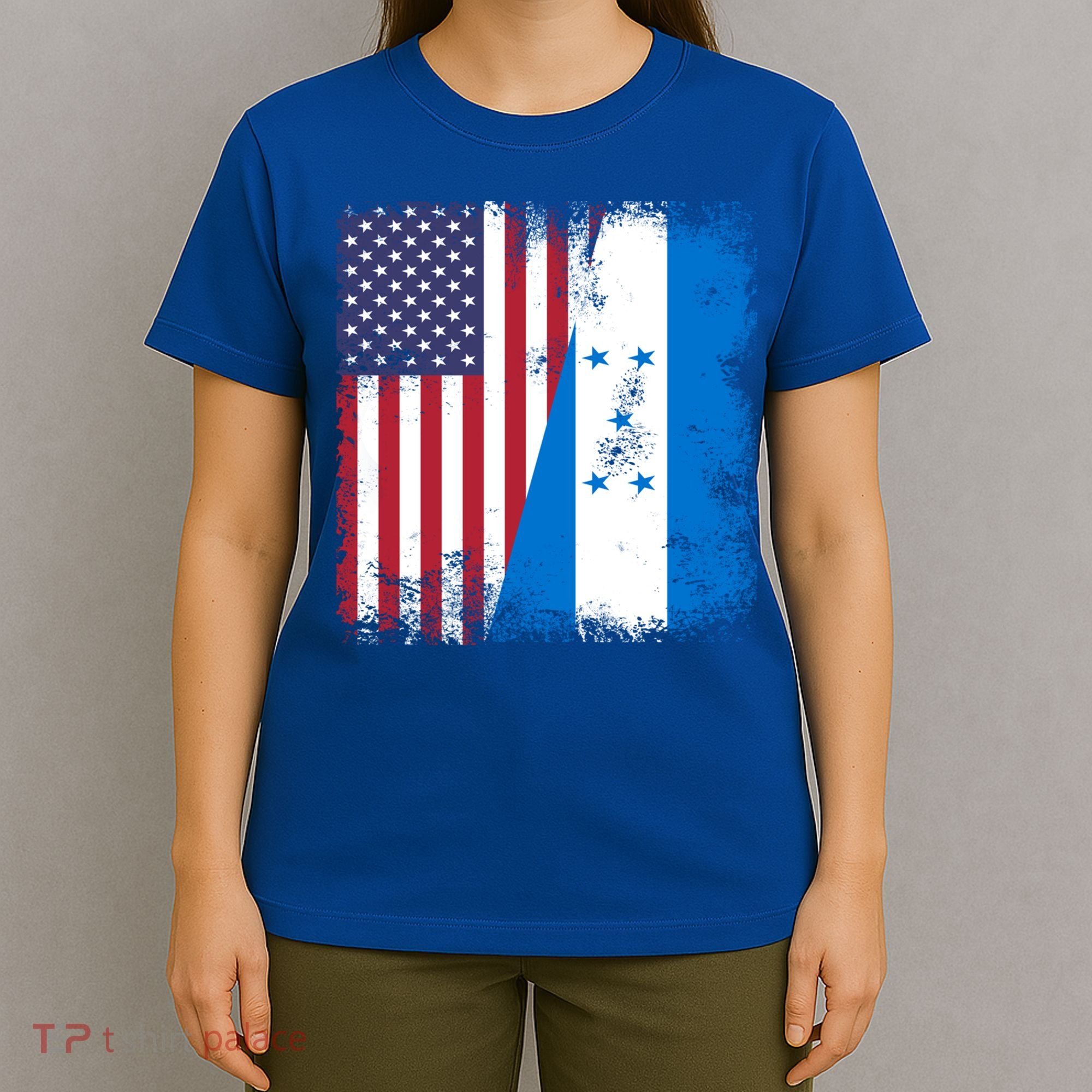 Half Honduran Flag Vintage Honduras Usa Gift Cool Gift T-Shirt