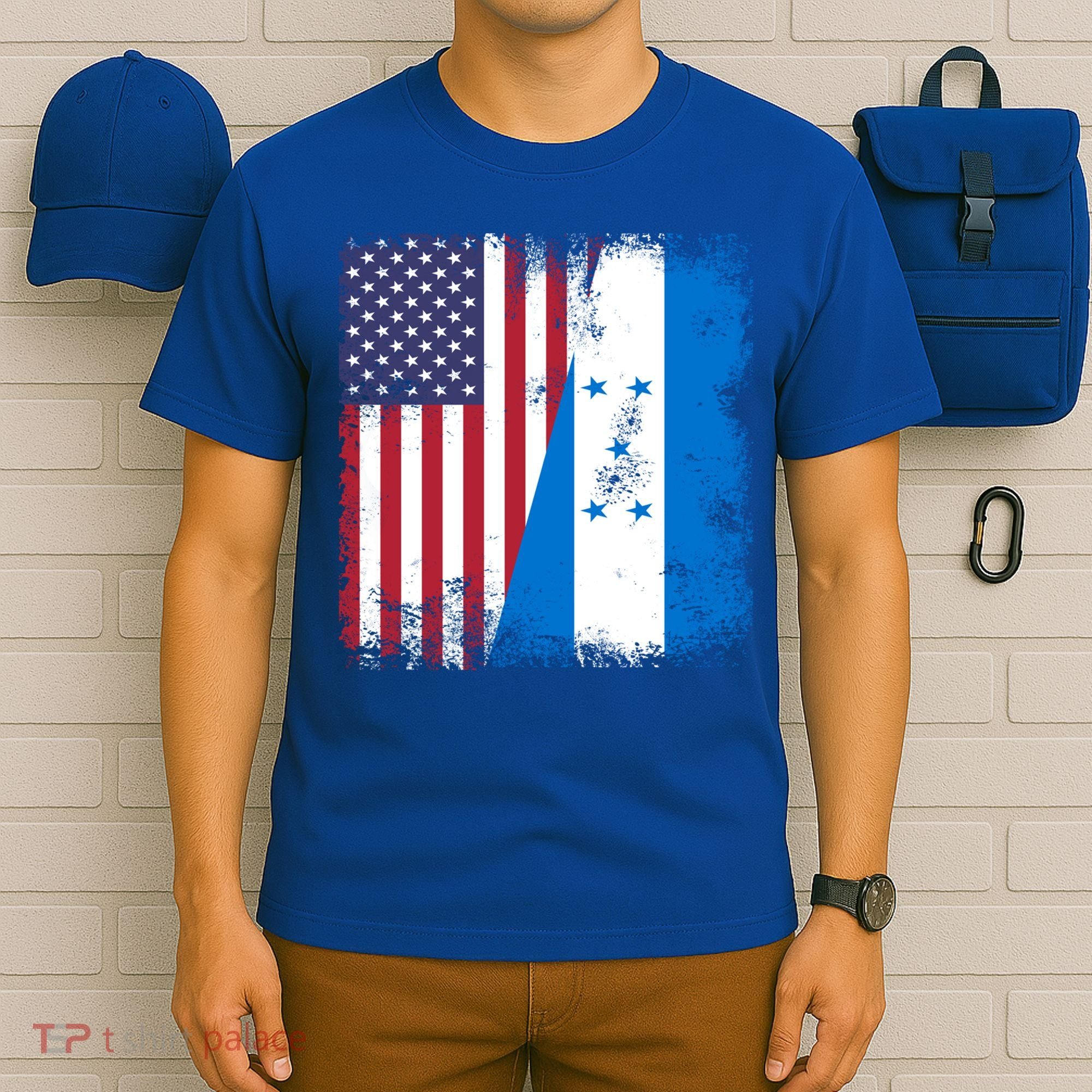 Half Honduran Flag Vintage Honduras Usa Gift Cool Gift T-Shirt