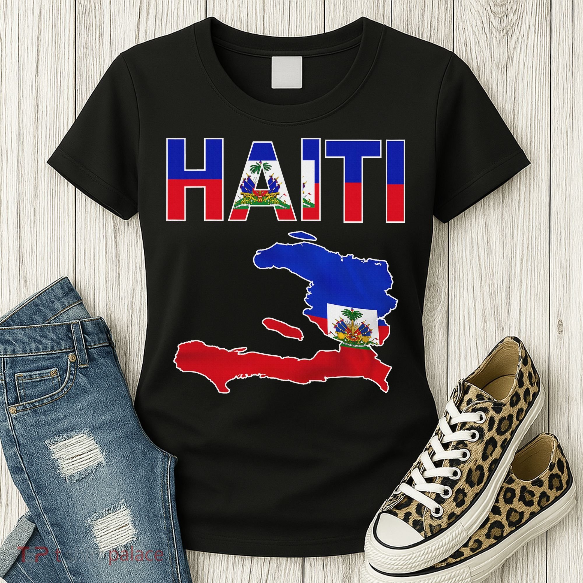 Happy Haitian Flag Day Cool Haiti Flag Map Haitian Pride Women's T-Shirt
