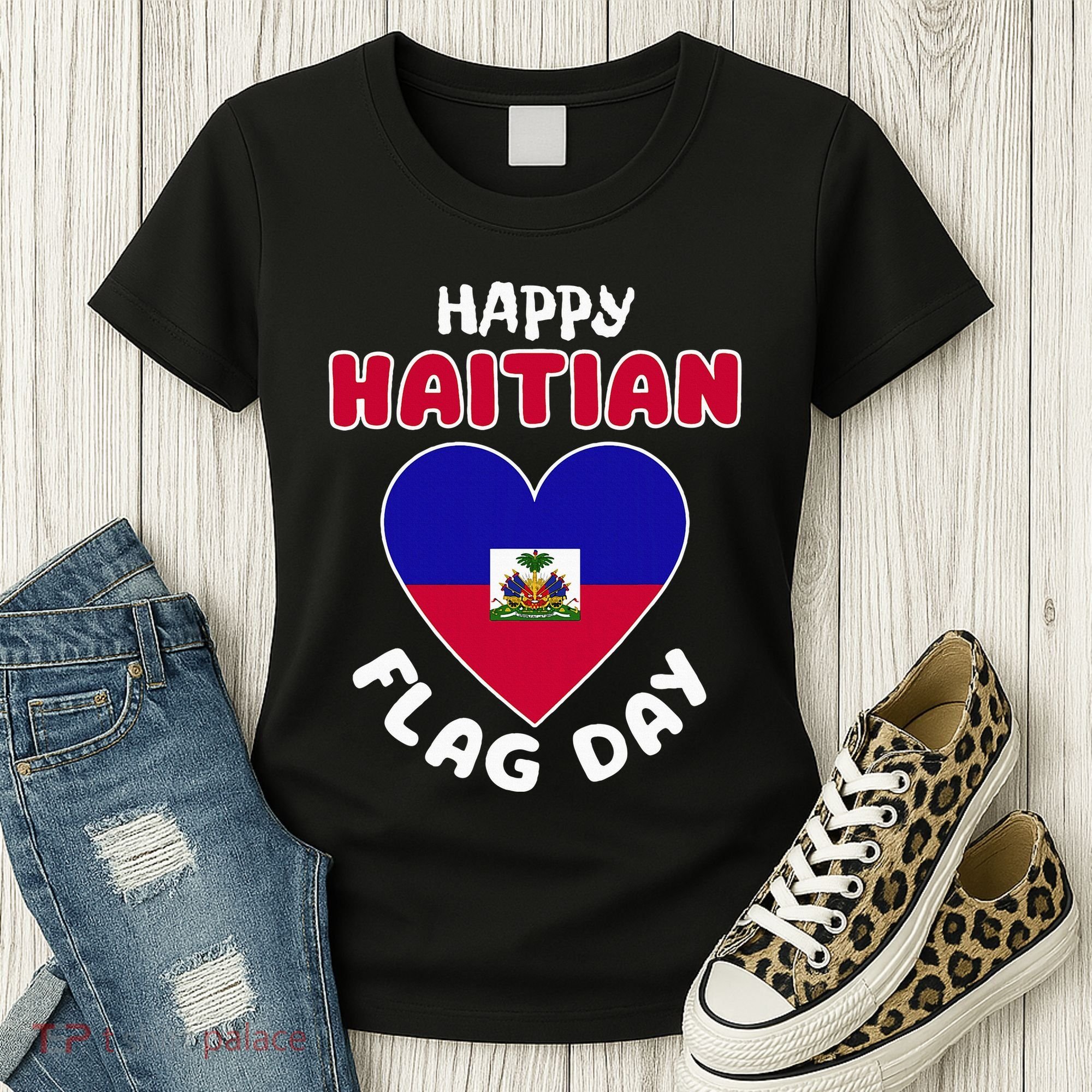 Happy Haitian Flag Day Cool Haiti Flag Heart Women's T-Shirt