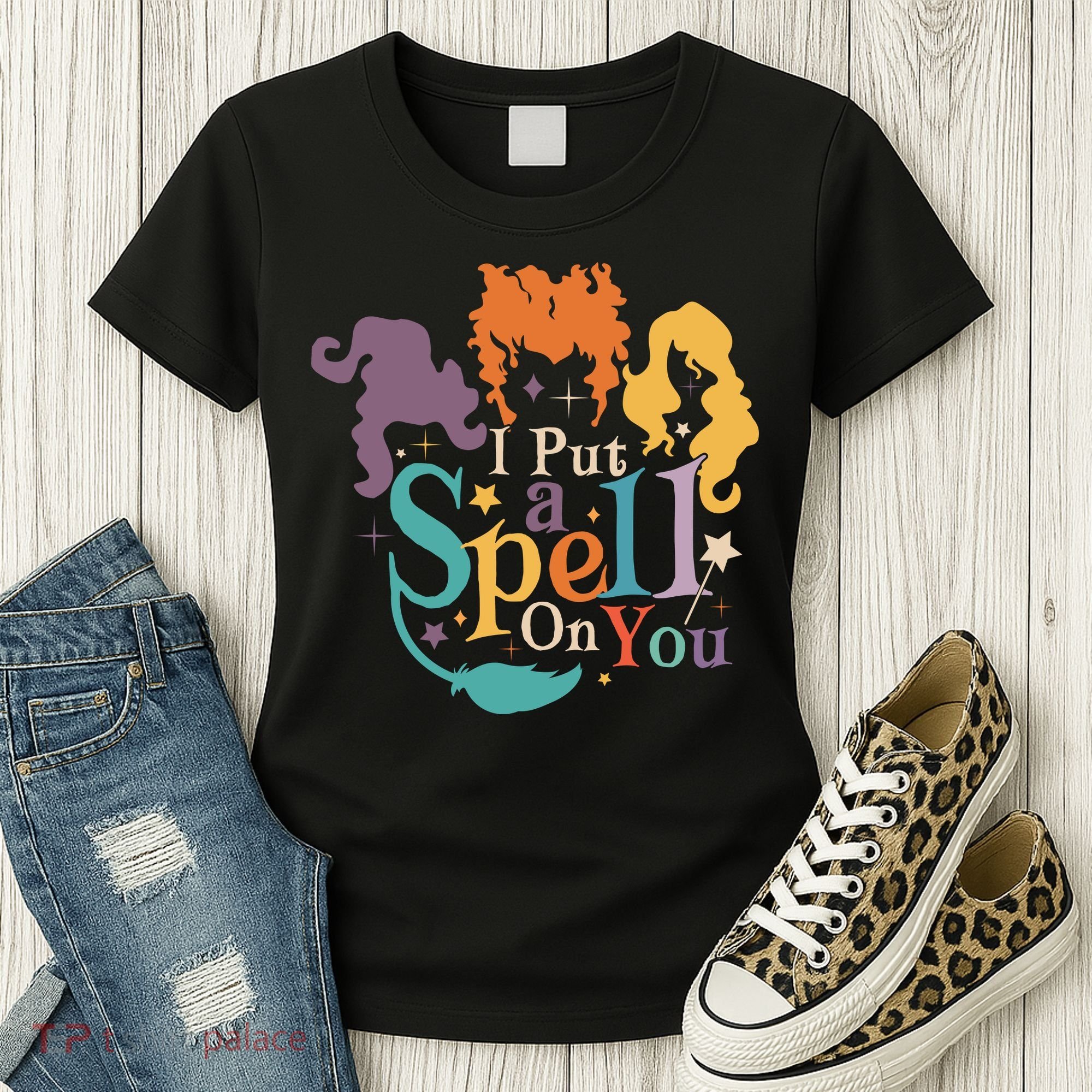 Halloween Hocus Pocus I Put A Spell On You Sanderson Sisters Women's T-Shirt