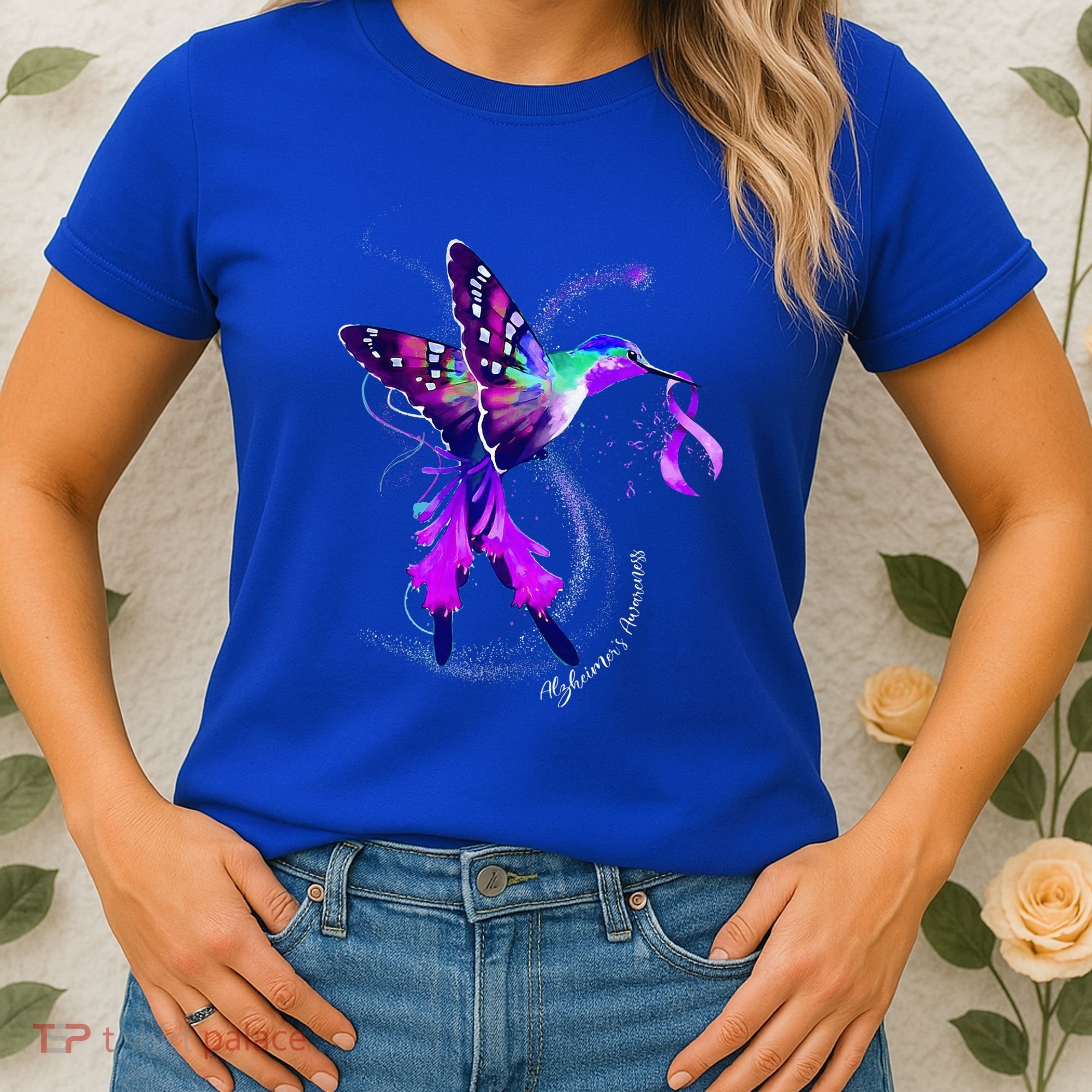 Hummingbird Holding Purple Ribbon AlzheimerS Women's T-Shirt