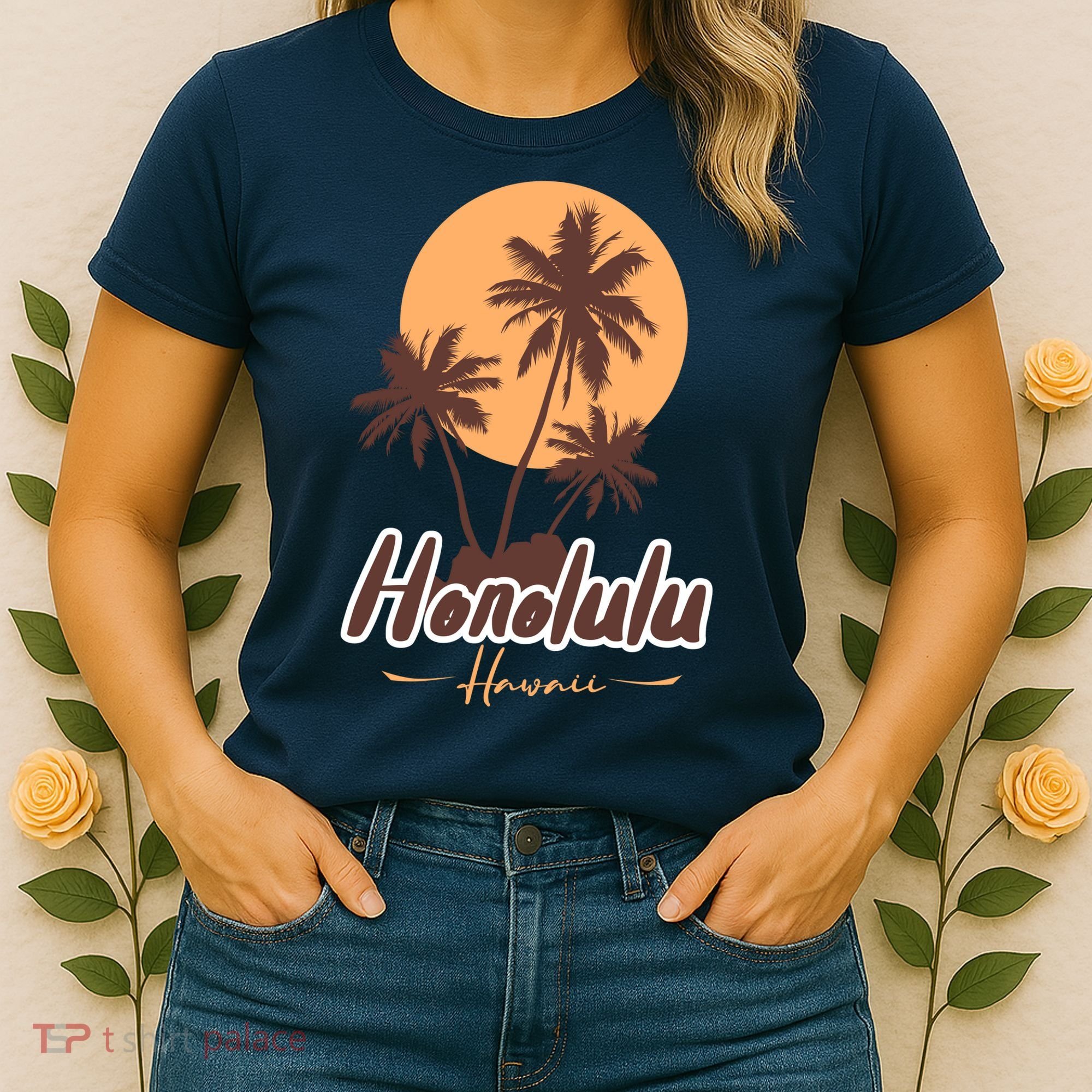 Honolulu Hawaii Sunset Women's T-Shirt