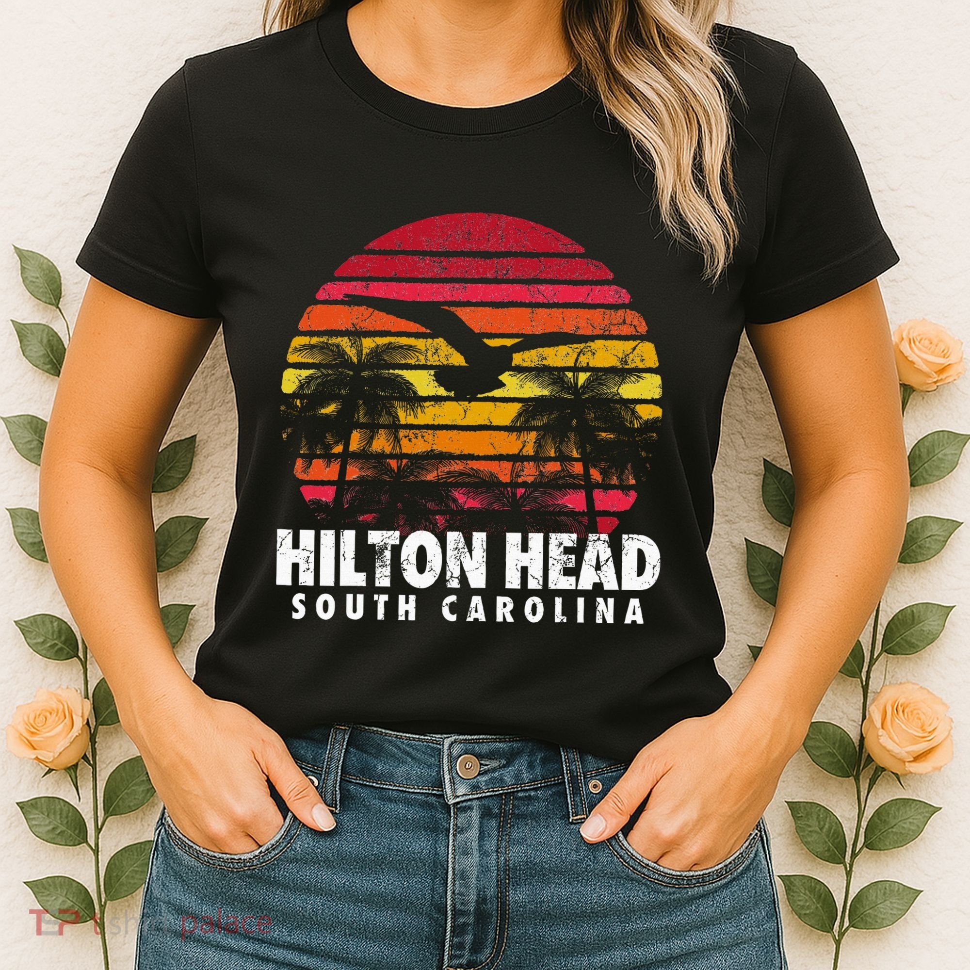 Hilton Head South Carolina Retro Sunset Style Beach Island Women's T-Shirt