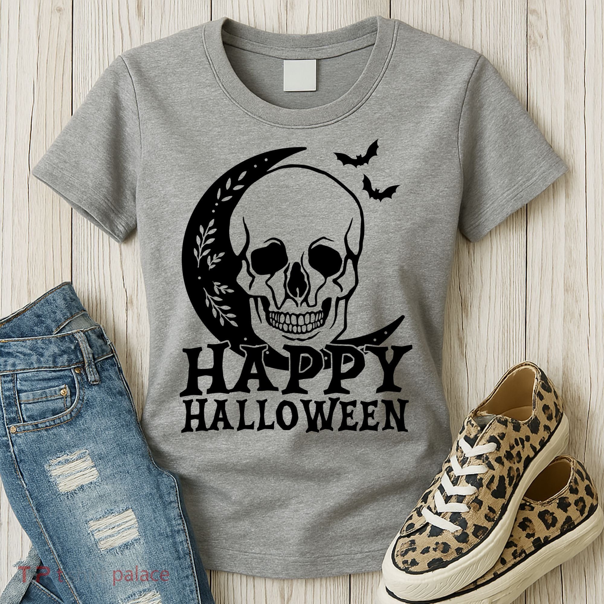 Happy Halloween Skull Moon Spooky Women's T-Shirt