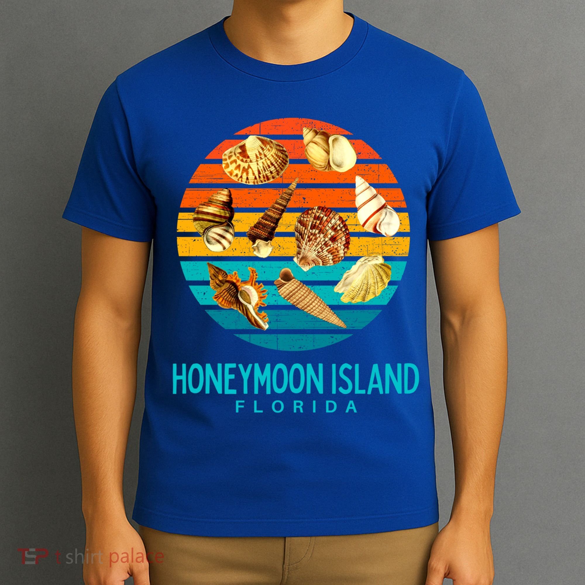 Honeymoon Island Florida Beach Shells Novelty Funny Gift T-Shirt