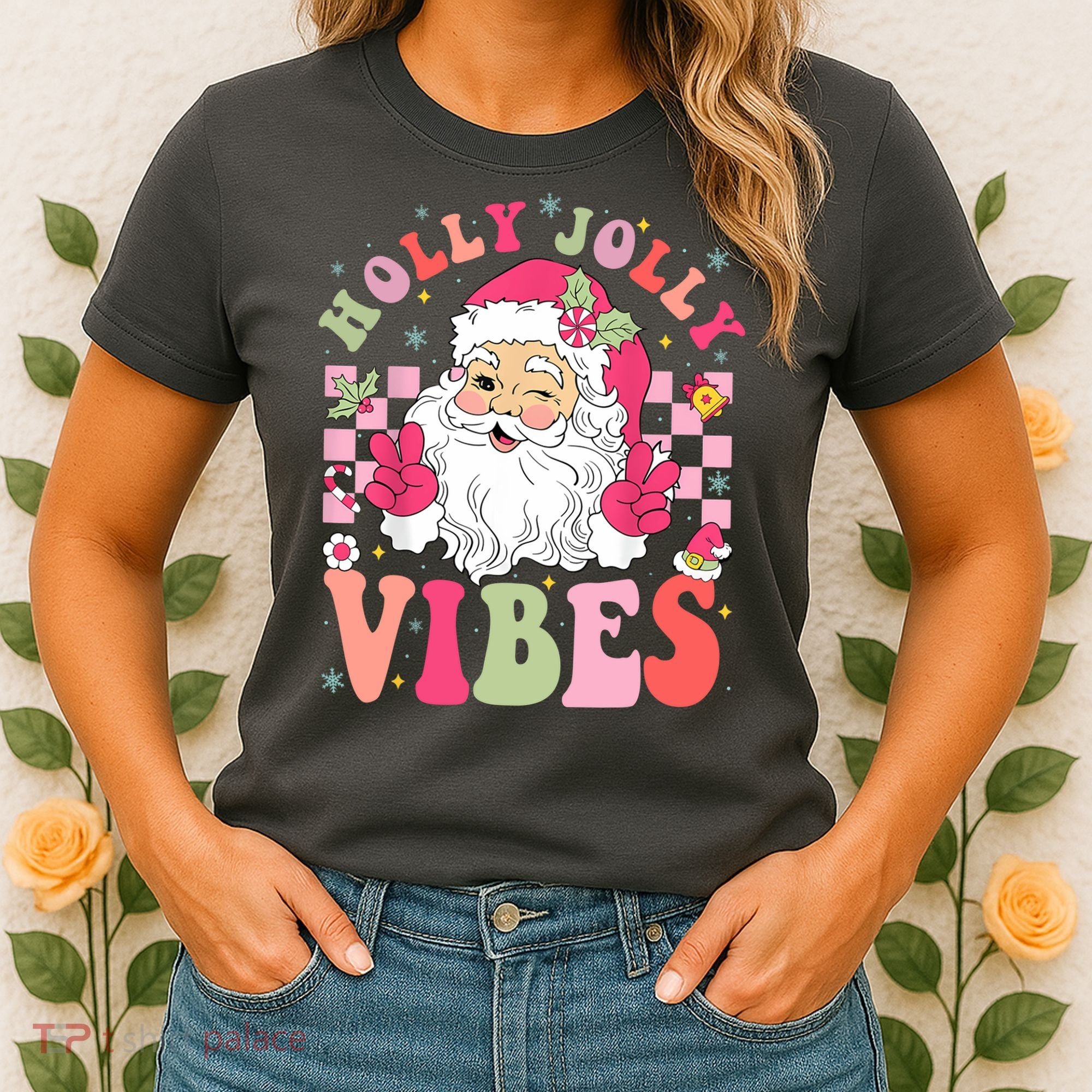Holly Jolly Vibes Groovy Cute Santa Claus Christmas Women's T-Shirt