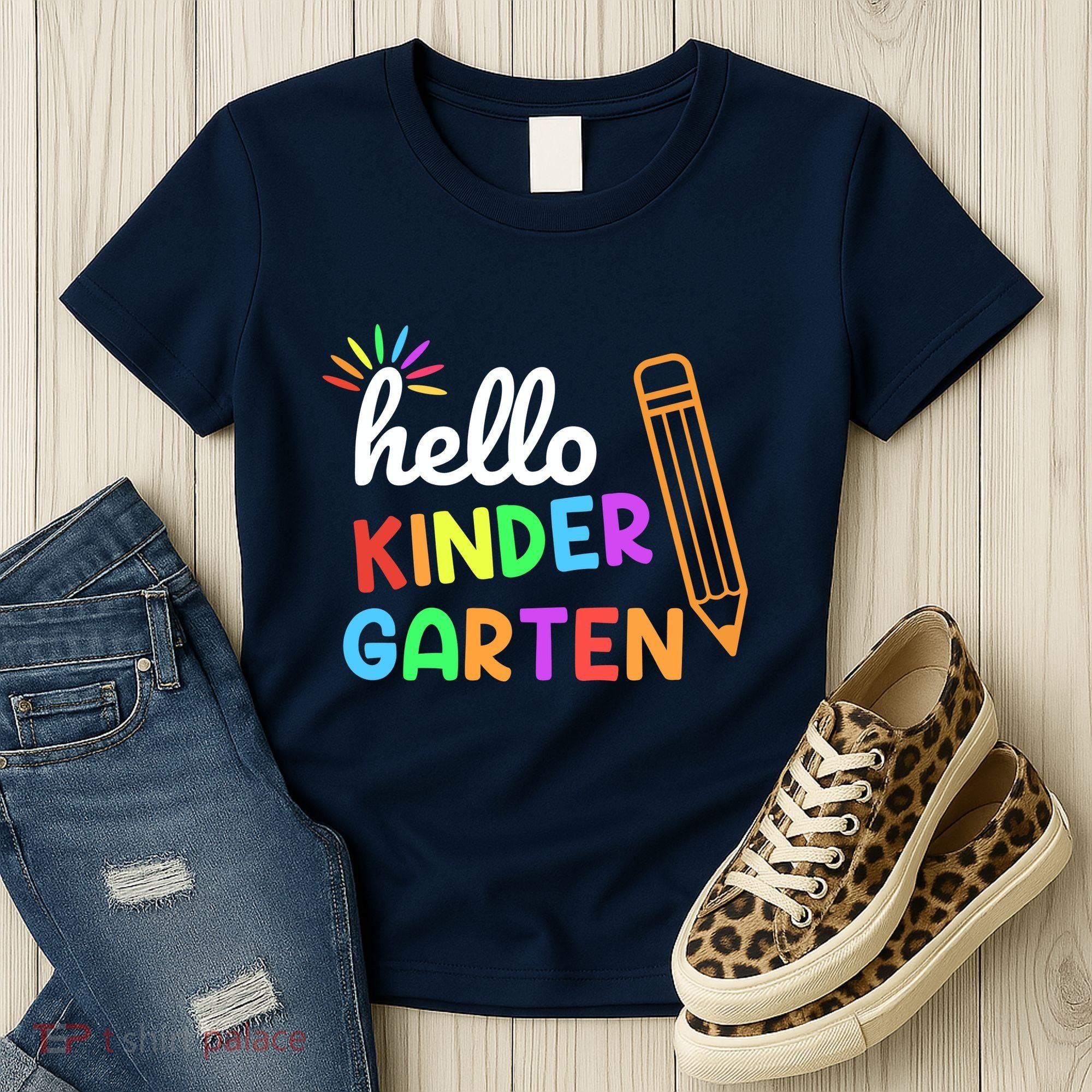 Hello Kindergarten Team Kinder Back To School Teacher Women's T-Shirt