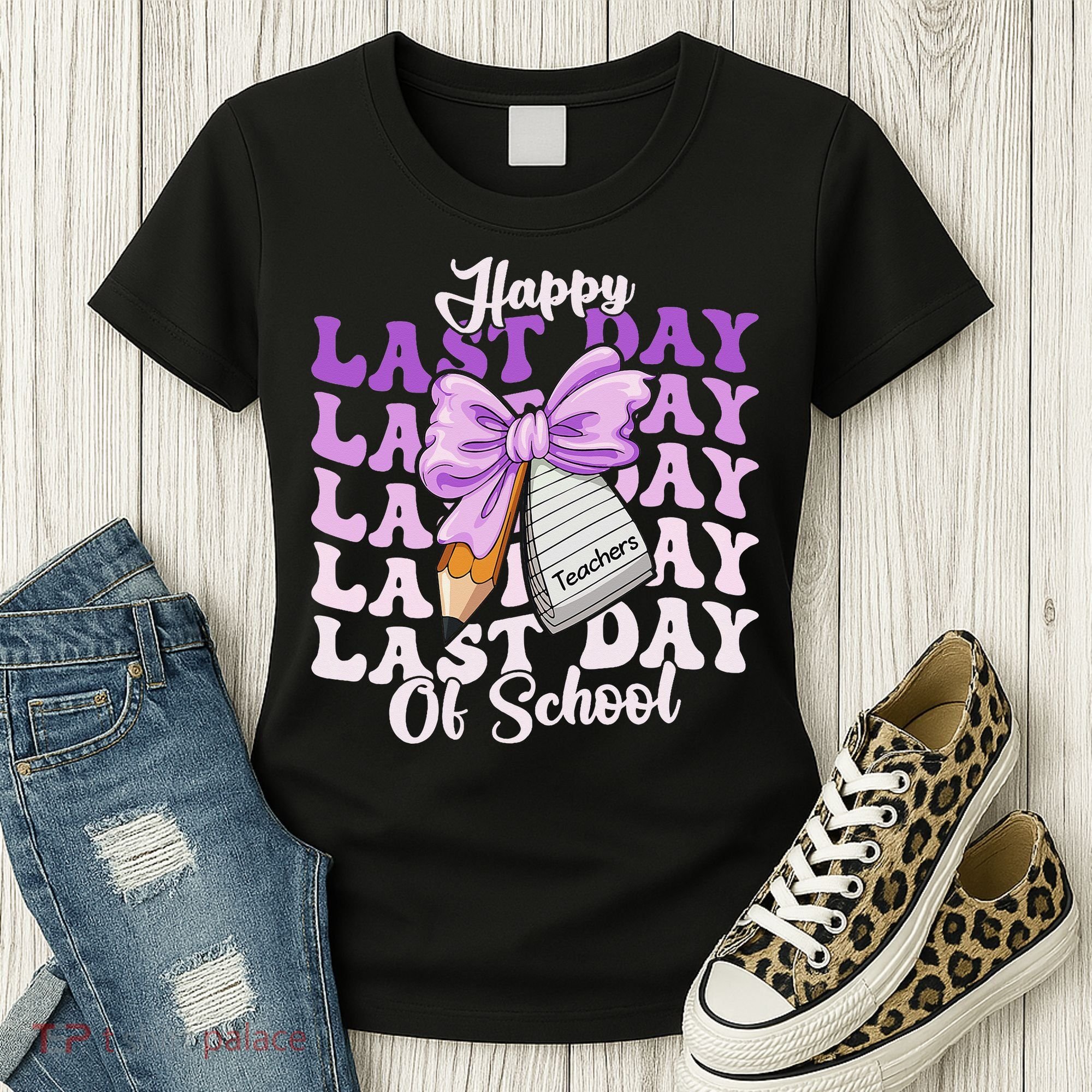 Happy Last Day Of School Coquette Bow Teachers Hello Summer Women's T-Shirt