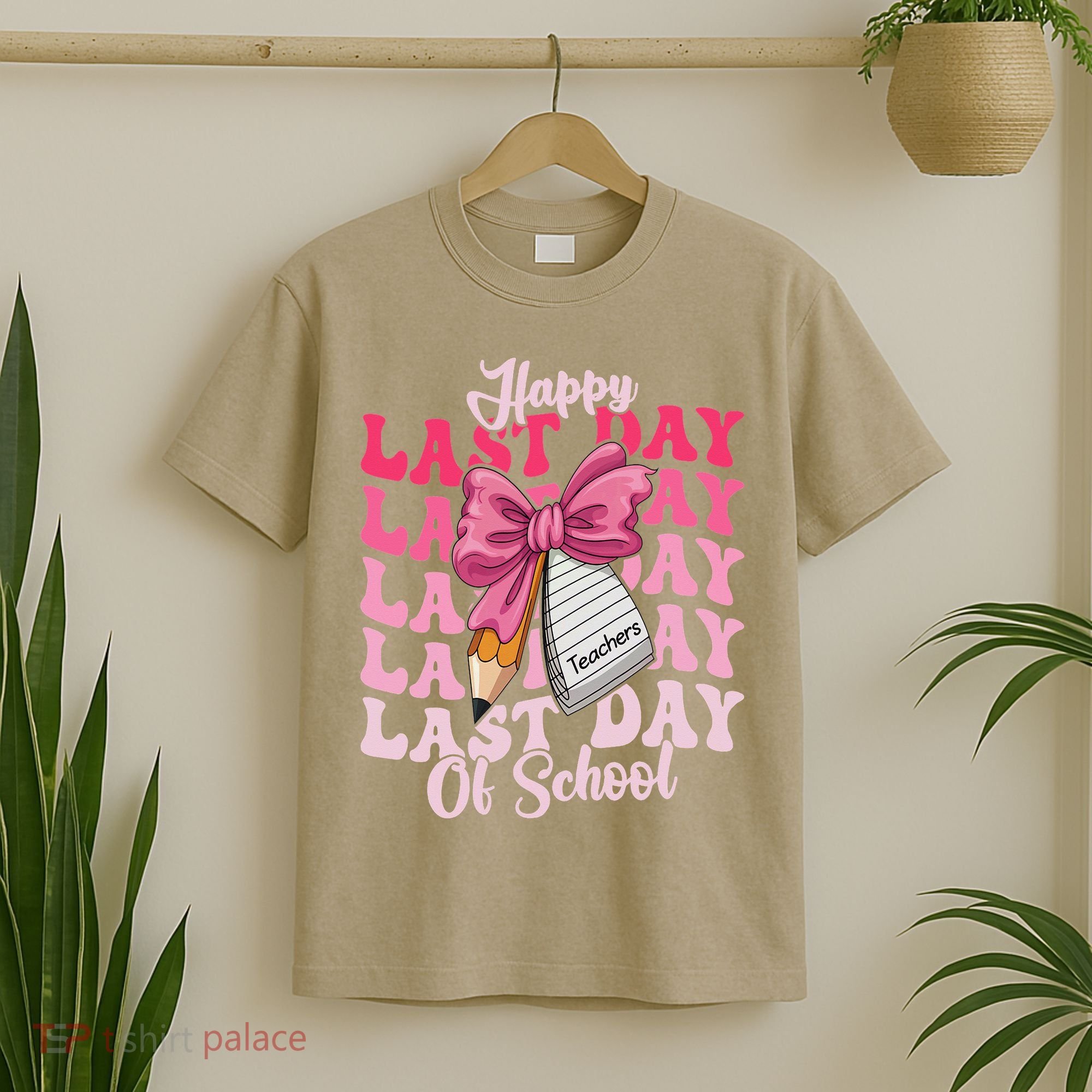 Happy Last Day Of School Coquette Bow Teachers T-Shirt
