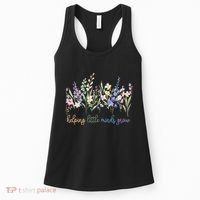 Helping Little Minds Grow Women's Tank Top thumb 0