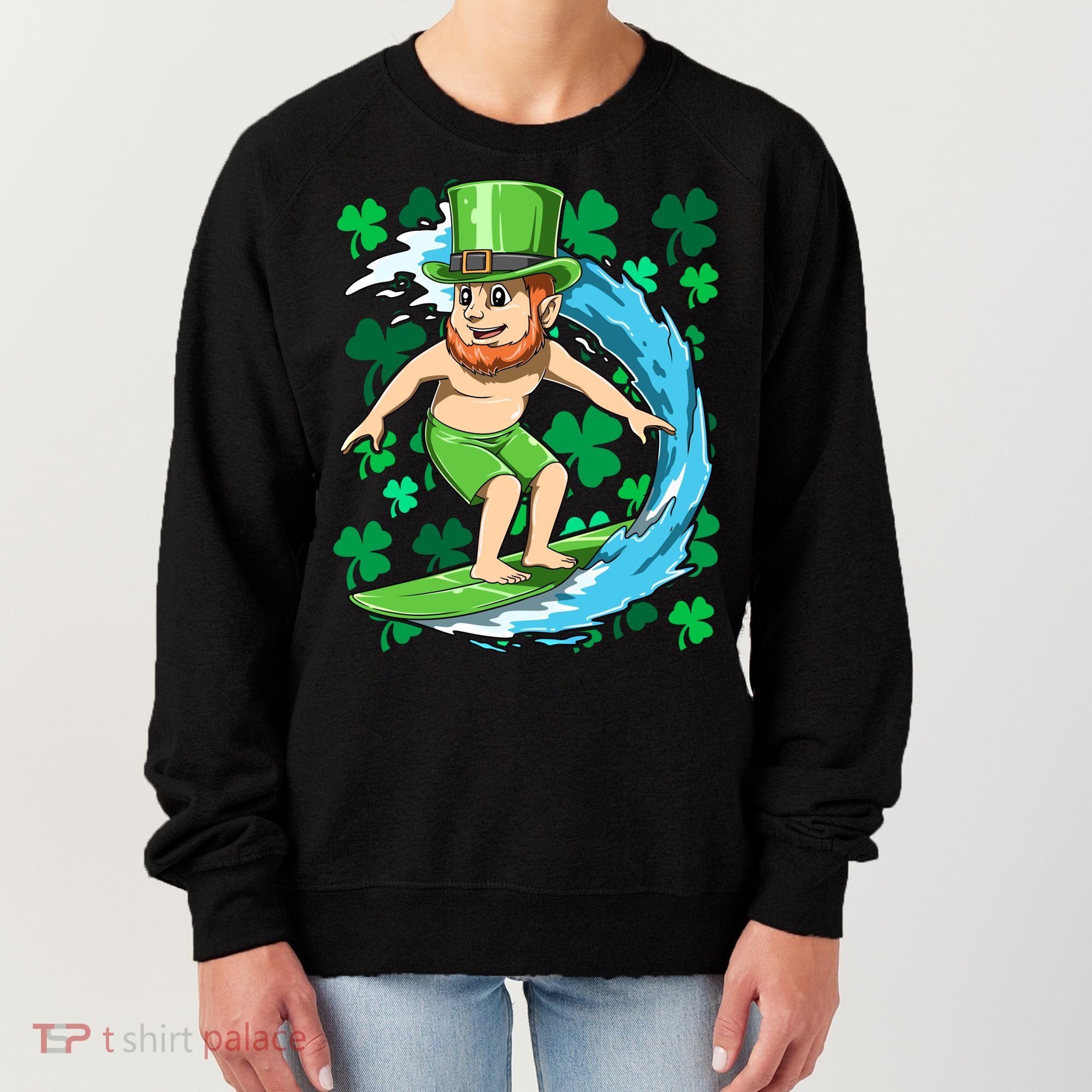 Hawaiian Leprechaun Surfing Irish St Patrick's Day Surfers Gift Women's Sweatshirt
