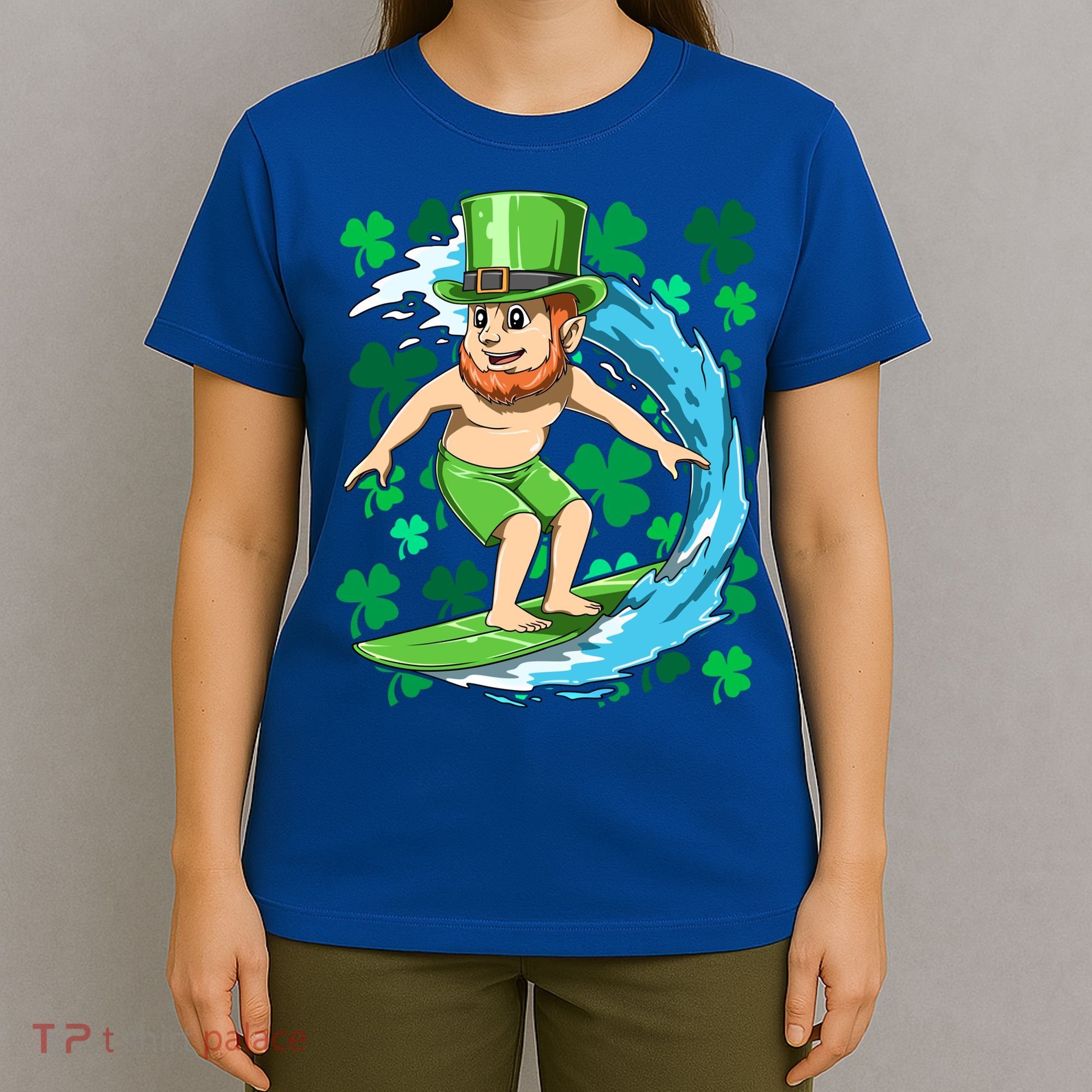 Hawaiian Leprechaun Surfing Irish St Patrick's Day Surfers Gift T-Shirt