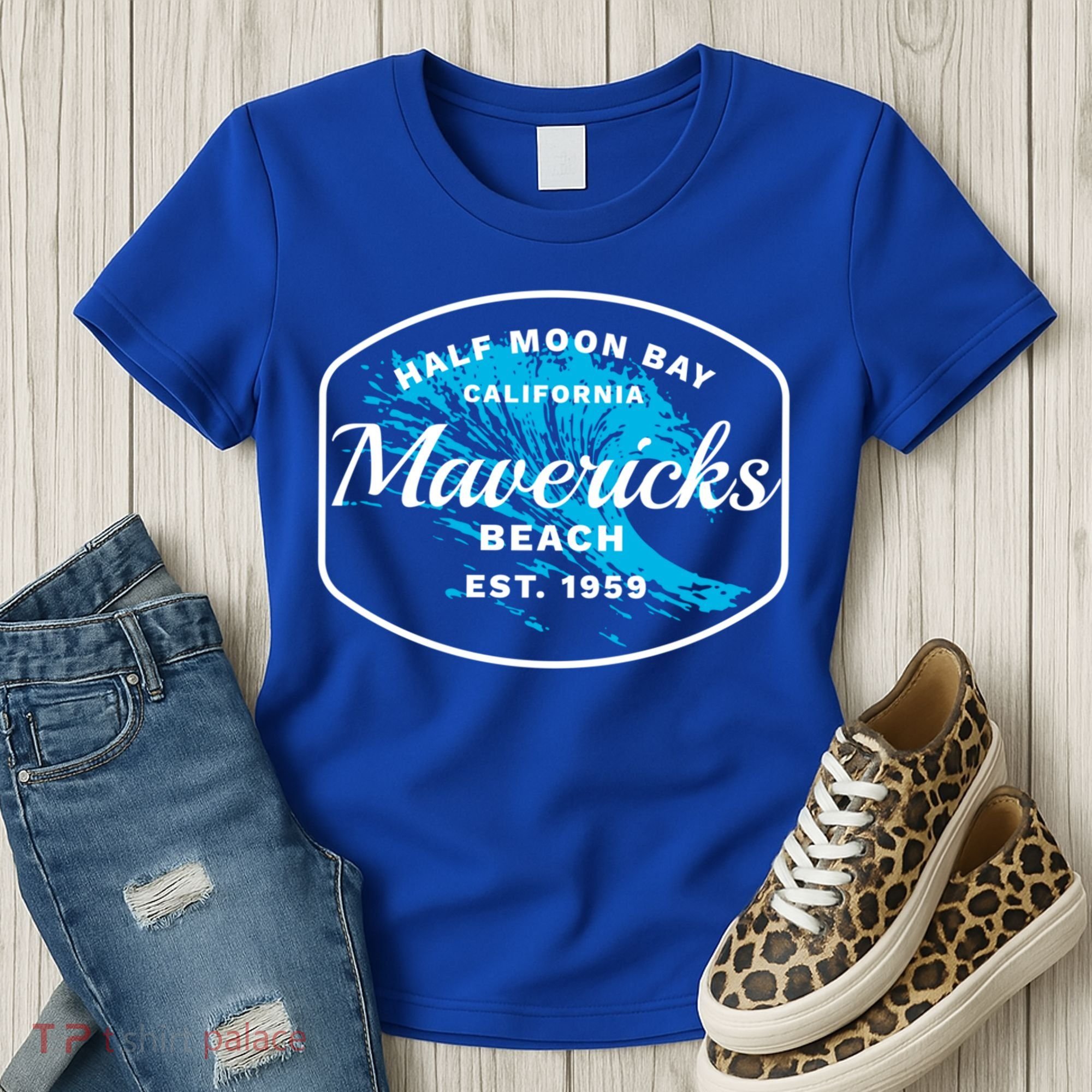 Half Moon Bay Mavericks Beach Surfing Gift Travel Gift Women's T-Shirt