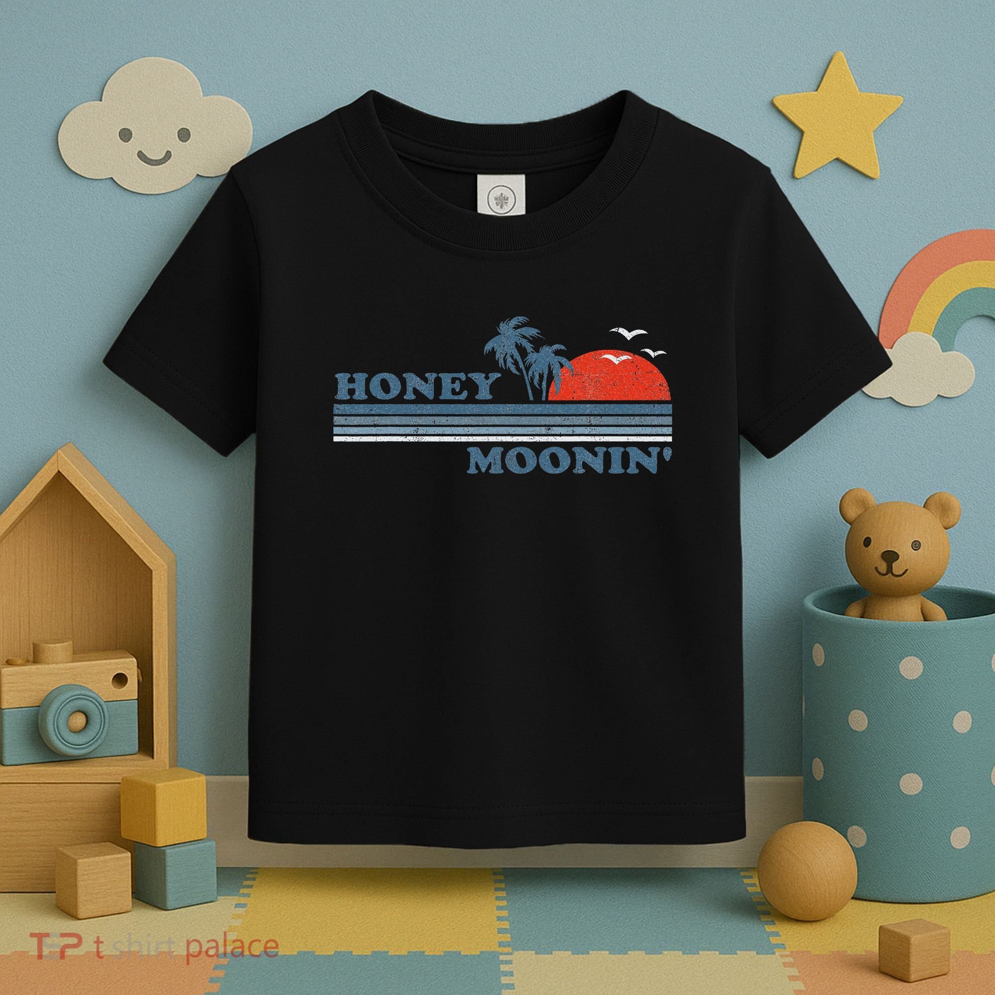 Honey Moonin Beach Honeymoon Vacation Women Couples Gift Toddler T-Shirt