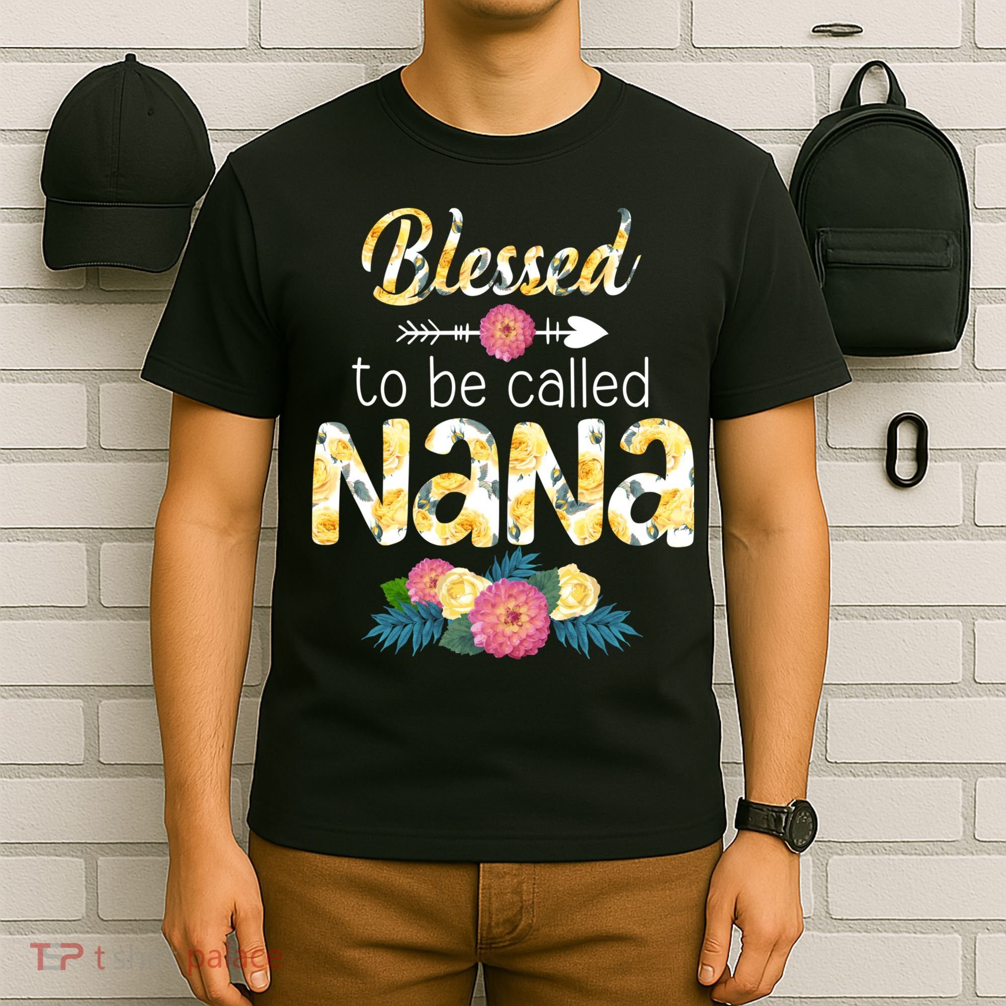 Happy MotherS Day Blessed To Be Called Nana Flower Women T-Shirt