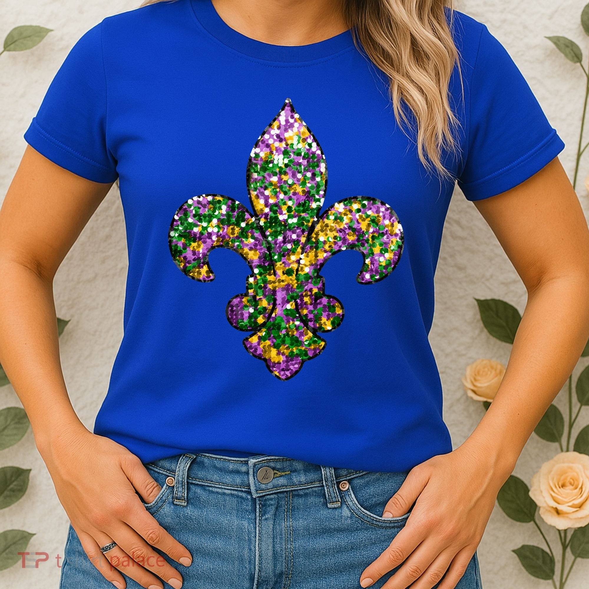 Happy Mardi Gras Carnival Fat Tuesday Fleur De Lis Women's T-Shirt