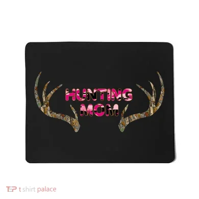 Hunting Mom Mousepad