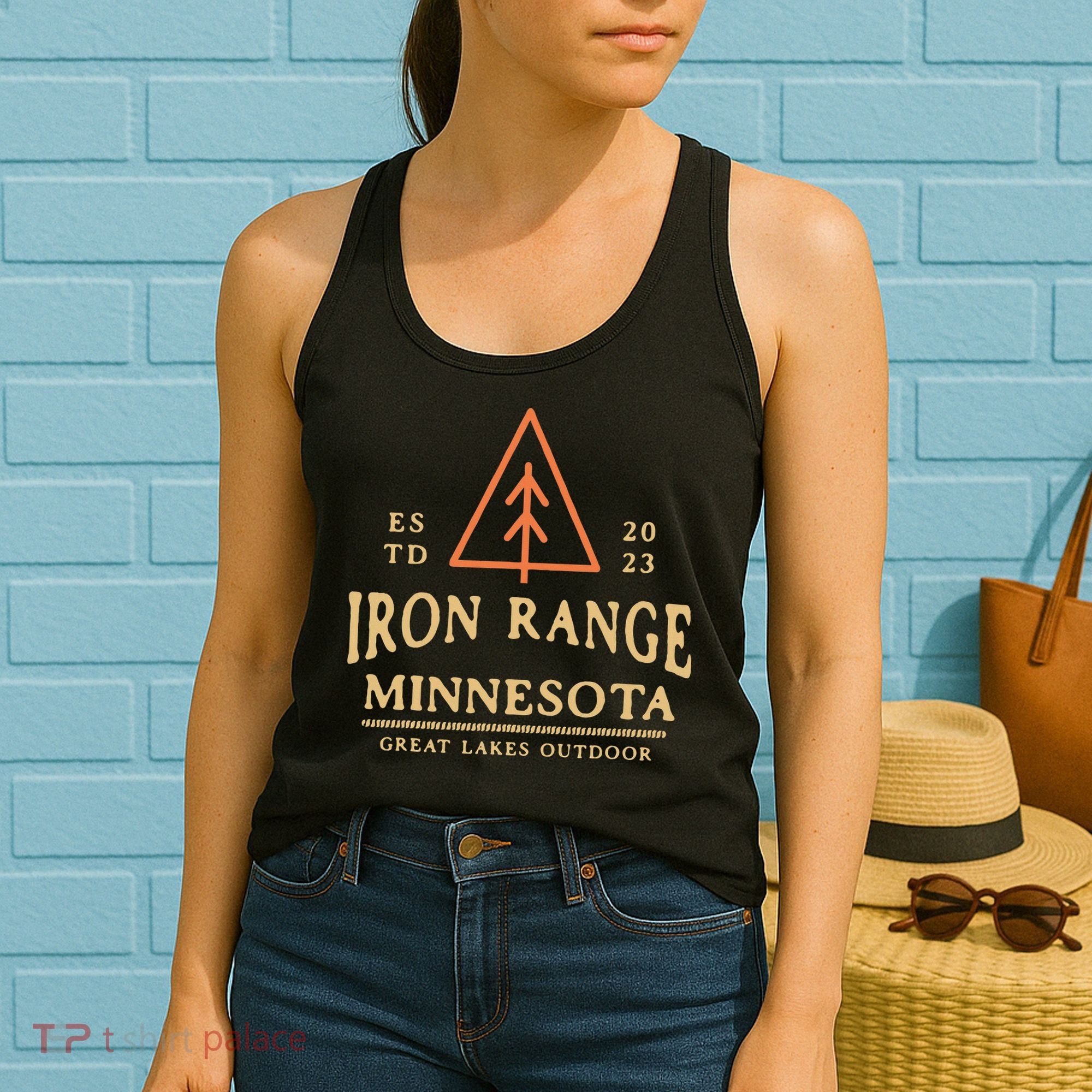 Hibbing Mn Iron Range Minnesota Northern Mn Graphic Women's Tank Top