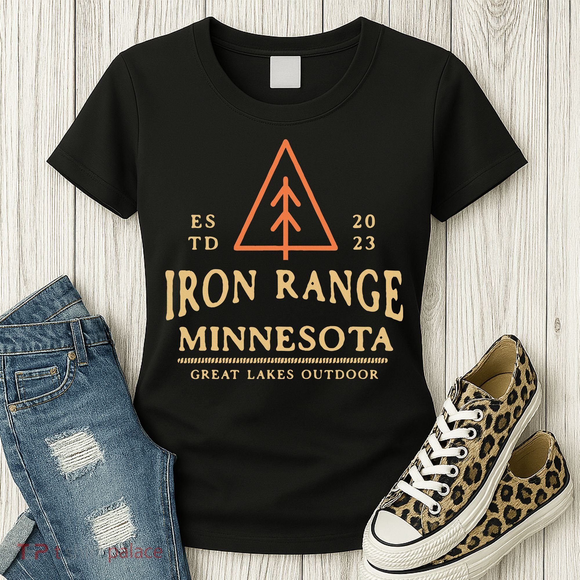 Hibbing Mn Iron Range Minnesota Northern Mn Graphic Women's T-Shirt