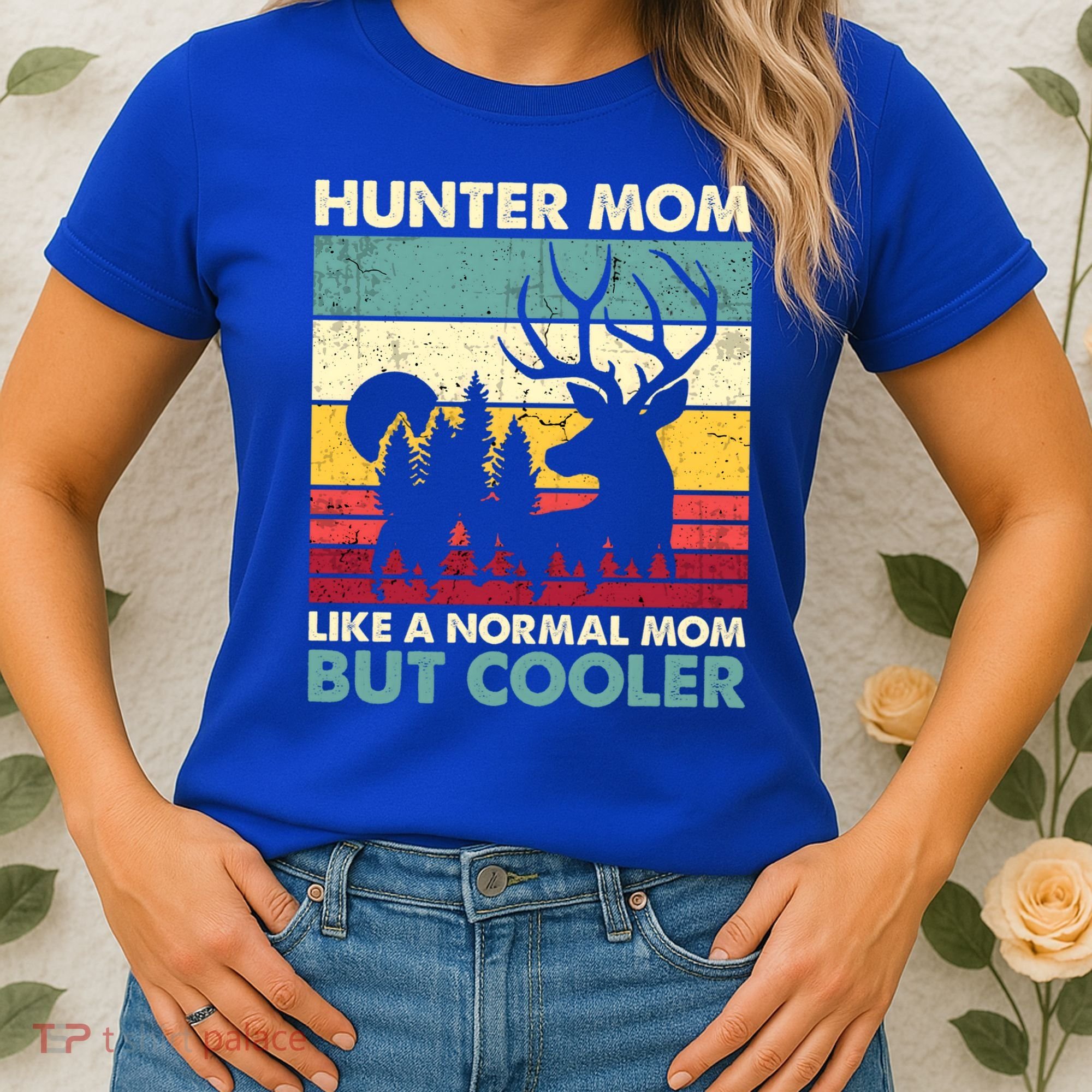 Hunter Mom Like Normal Mom But Cooler Retro Funny Hunting Gift Women's T-Shirt