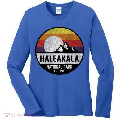 Haleakala National Park Retro Cool Gift Women's Long Sleeve Shirt