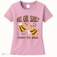 He Or She Mom To Bee Gender Reveal Women's T-Shirt thumb 0