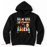 He Or She Auntie To Bee Keeper Of The Gender Reveal Groovy Hoodie thumb 0